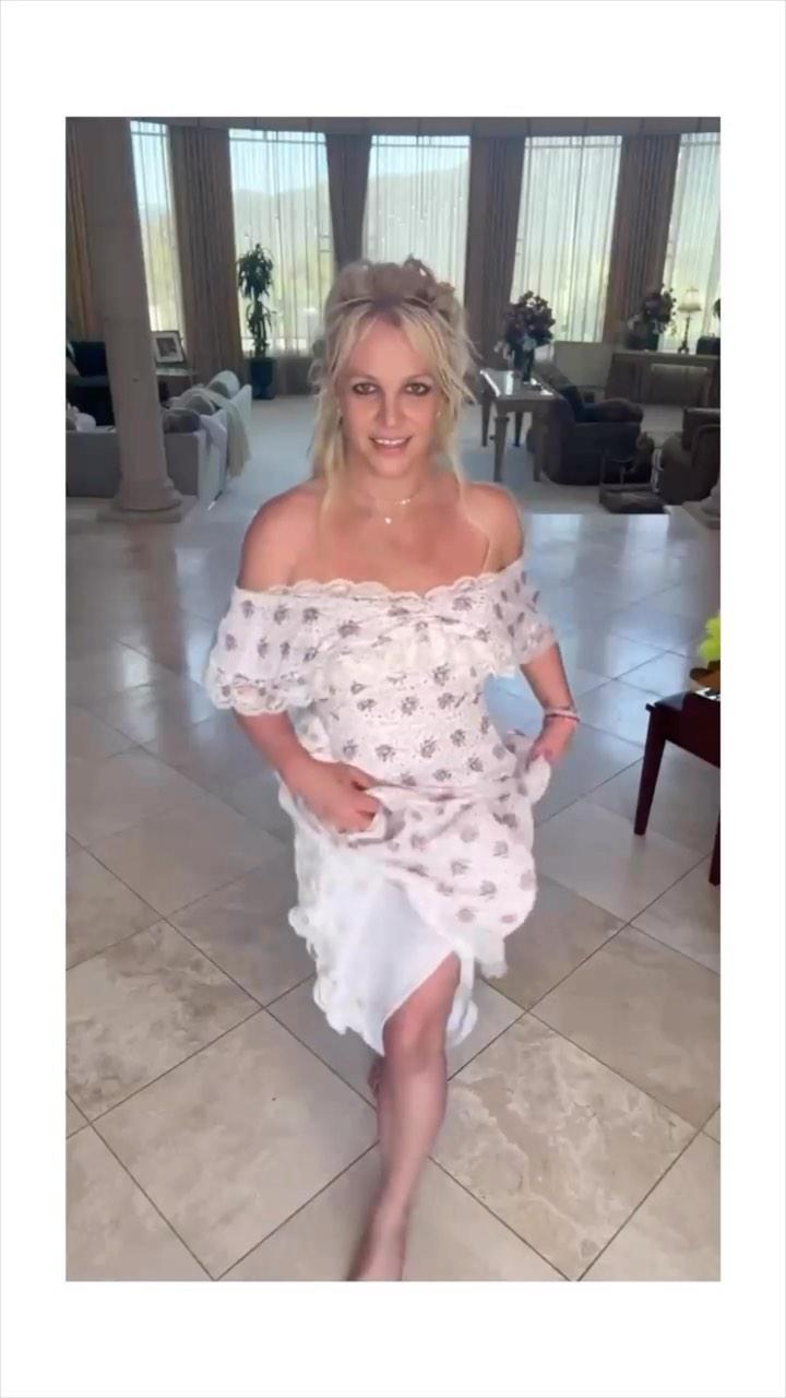 Britney Spears in dress