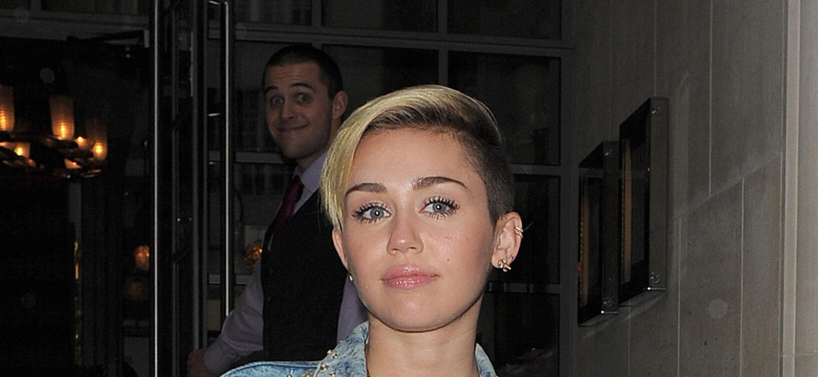 Miley Cyrus' Bangerz era hair cut