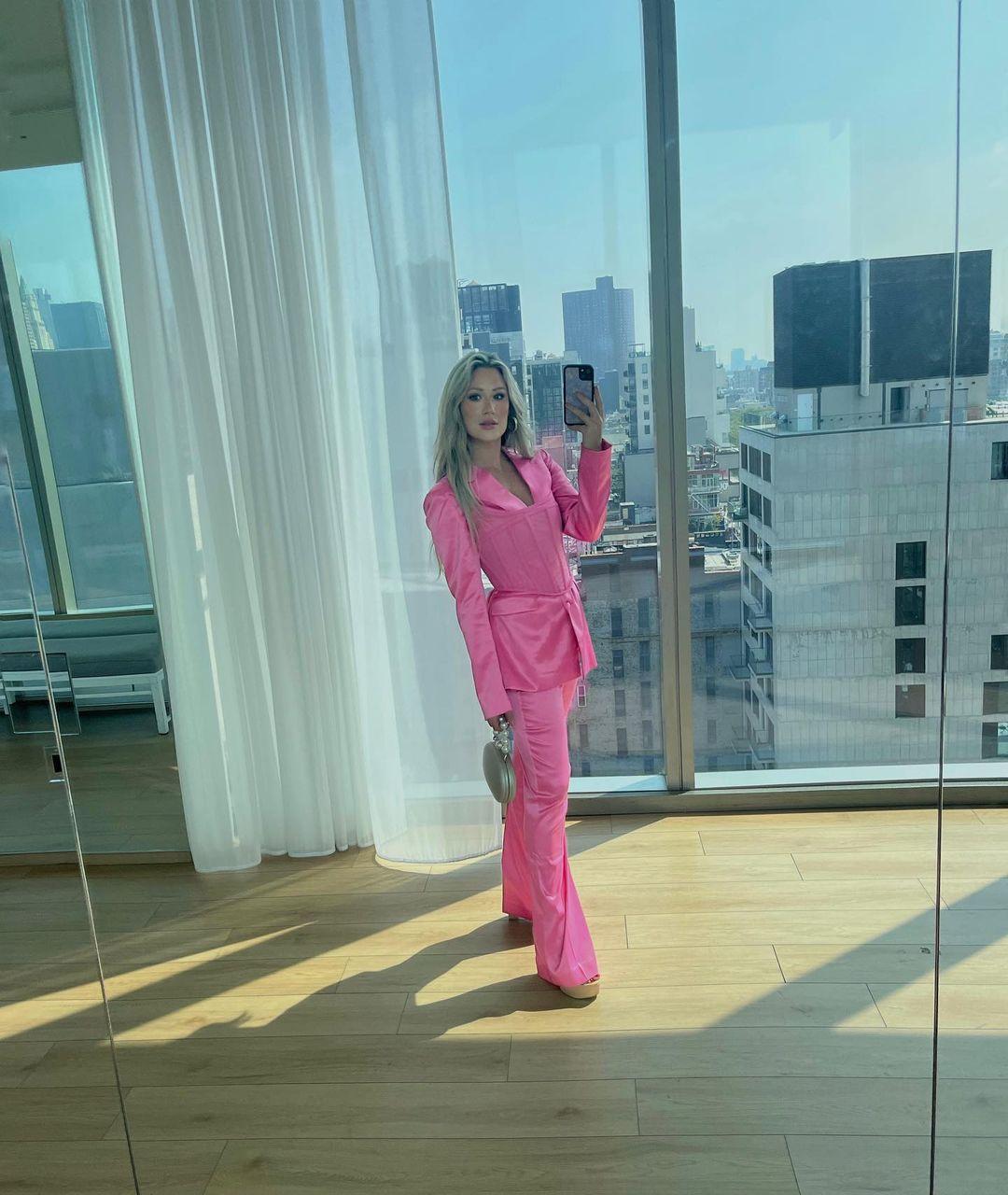 Rachel Recchia Pulls Off Pink Business Look In New IG Post