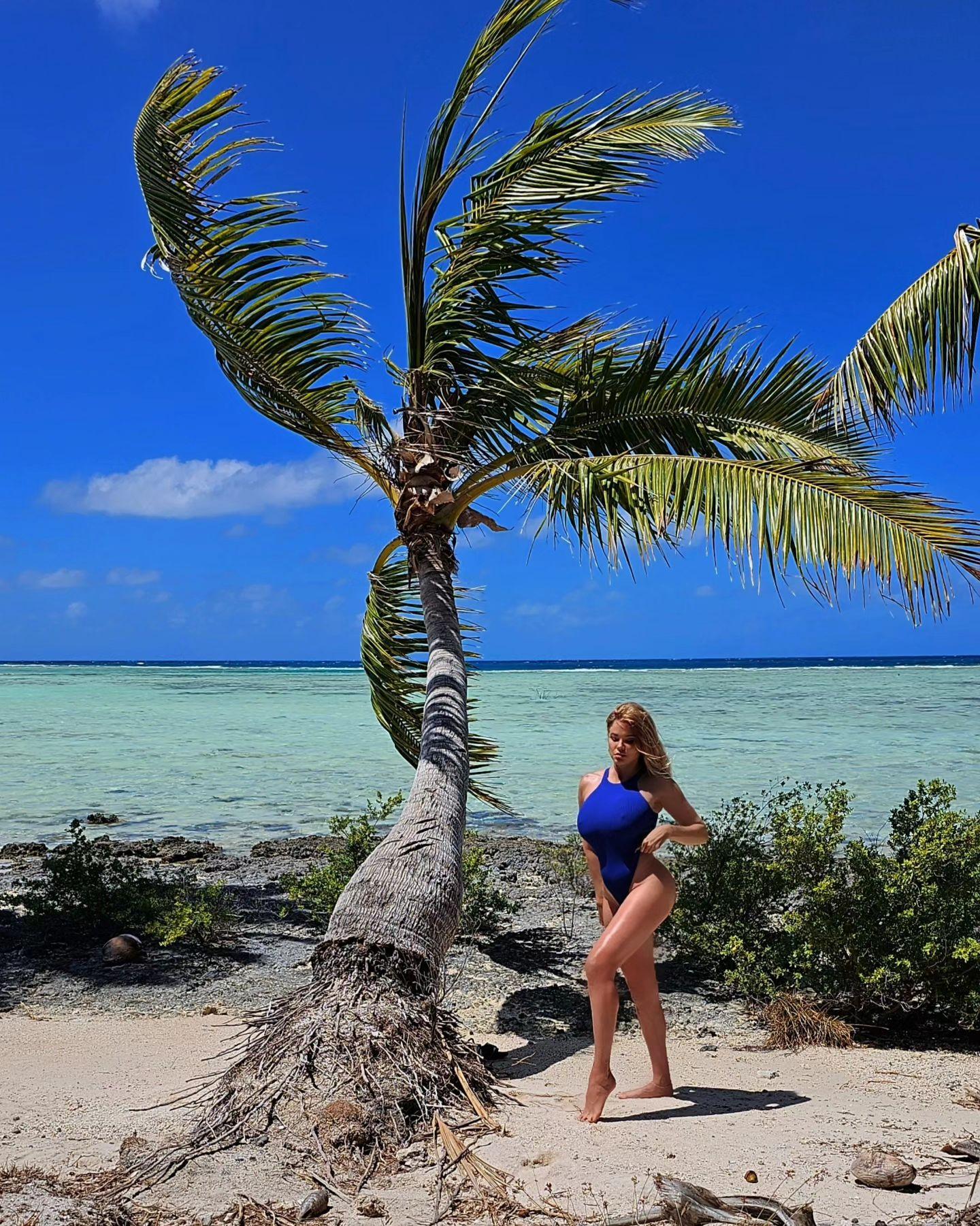 Dana Hamm In Blue Swimsuit In Tahiti