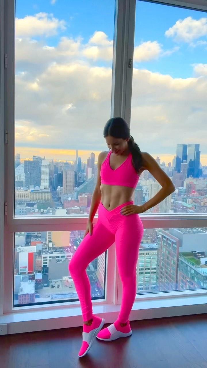 Jen Selter poses in a pink fit
