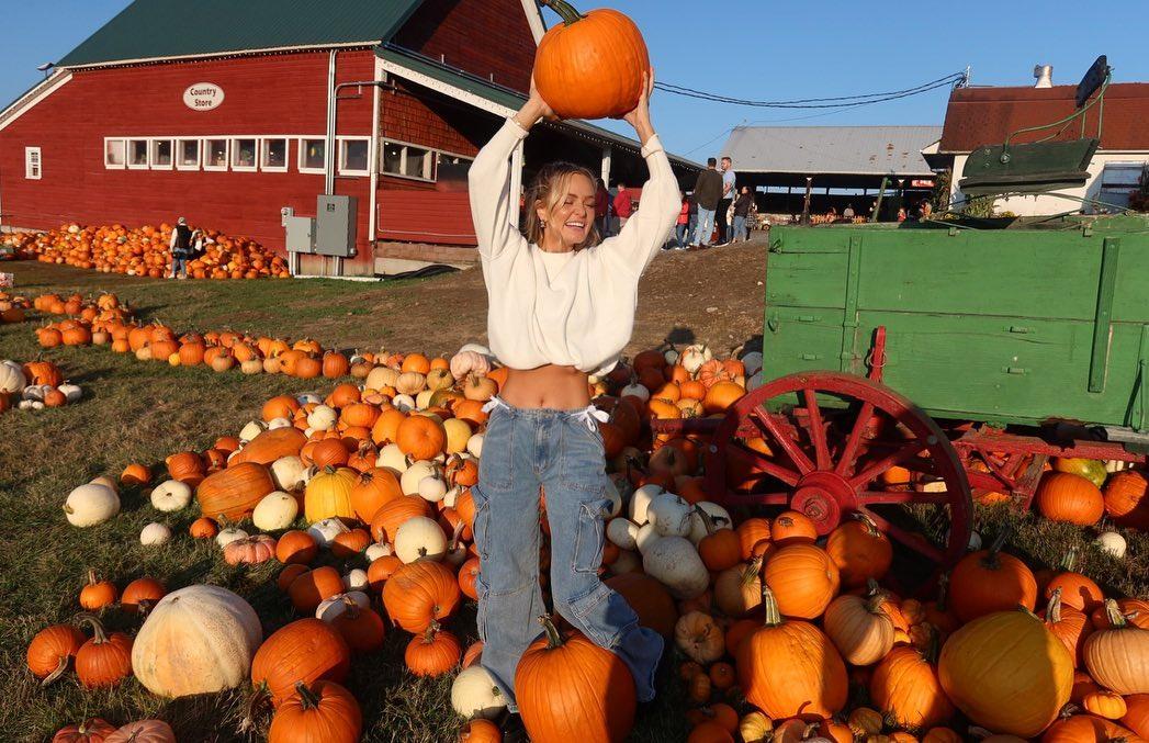 'Love Is Blind' Star Micah Lussier Visits Pumpkin Patch In White Crop Top