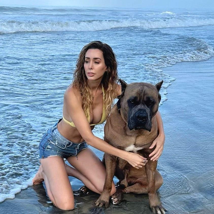 Edith Labelle Celebrates Her Dog's Birthday In Bikini On The Beach