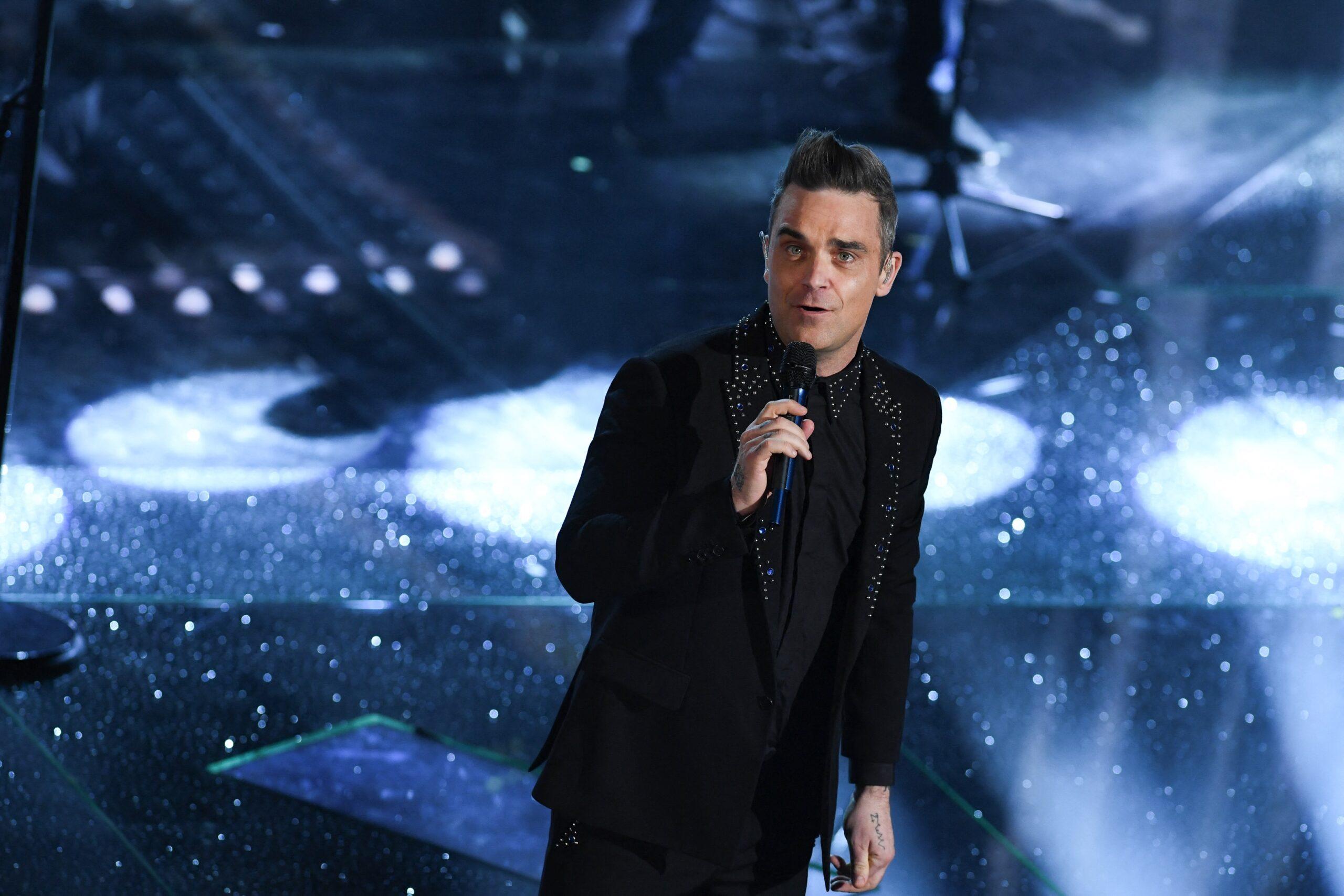 Singer Robbie Williams Says Being Overweight Was 'Catastrophic' After Ozempic-Related 2 Stone Weight Loss