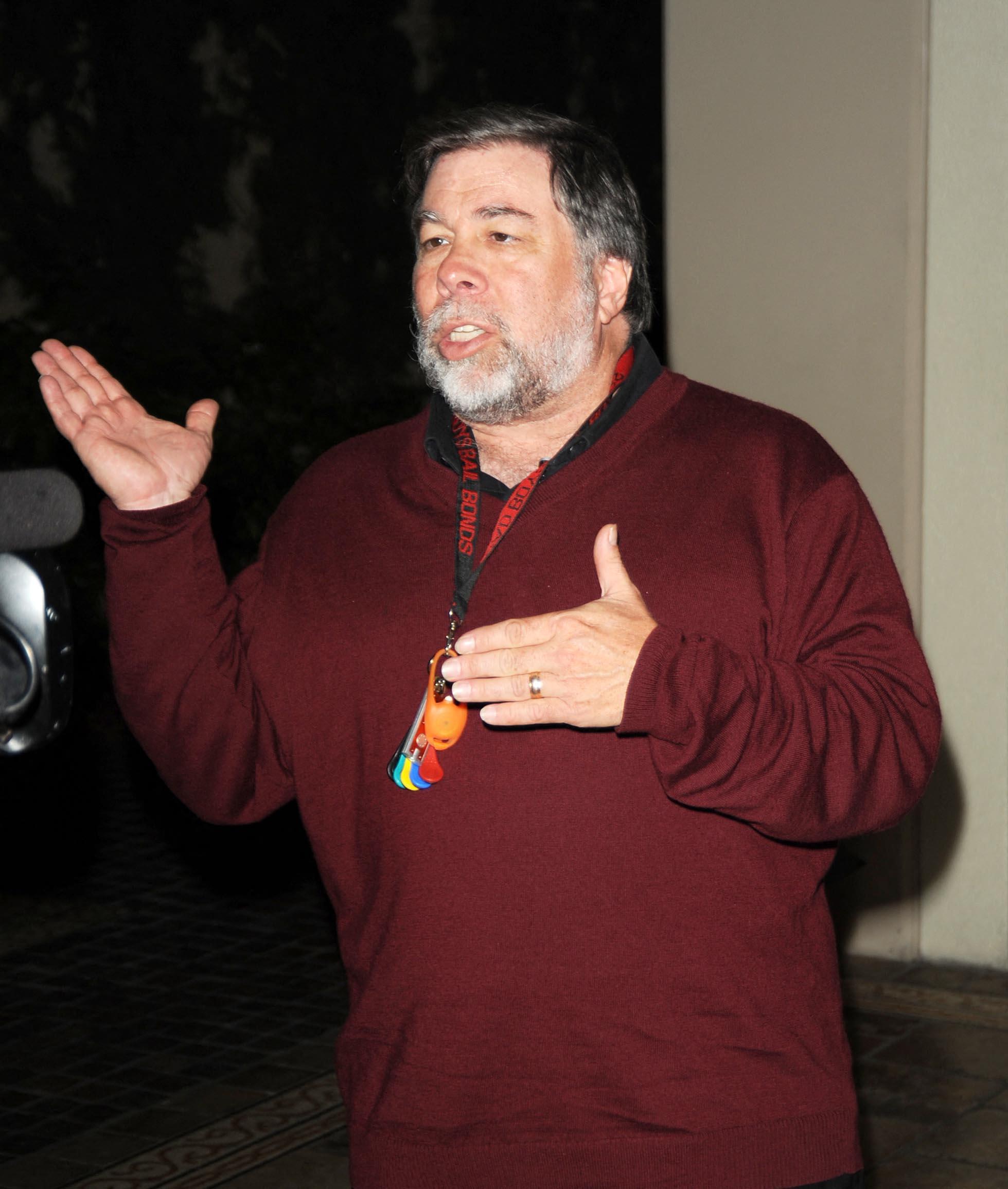 Apple Co-Founder Steve Wozniak Suffers Medical Emergency After Experiencing Vertigo
