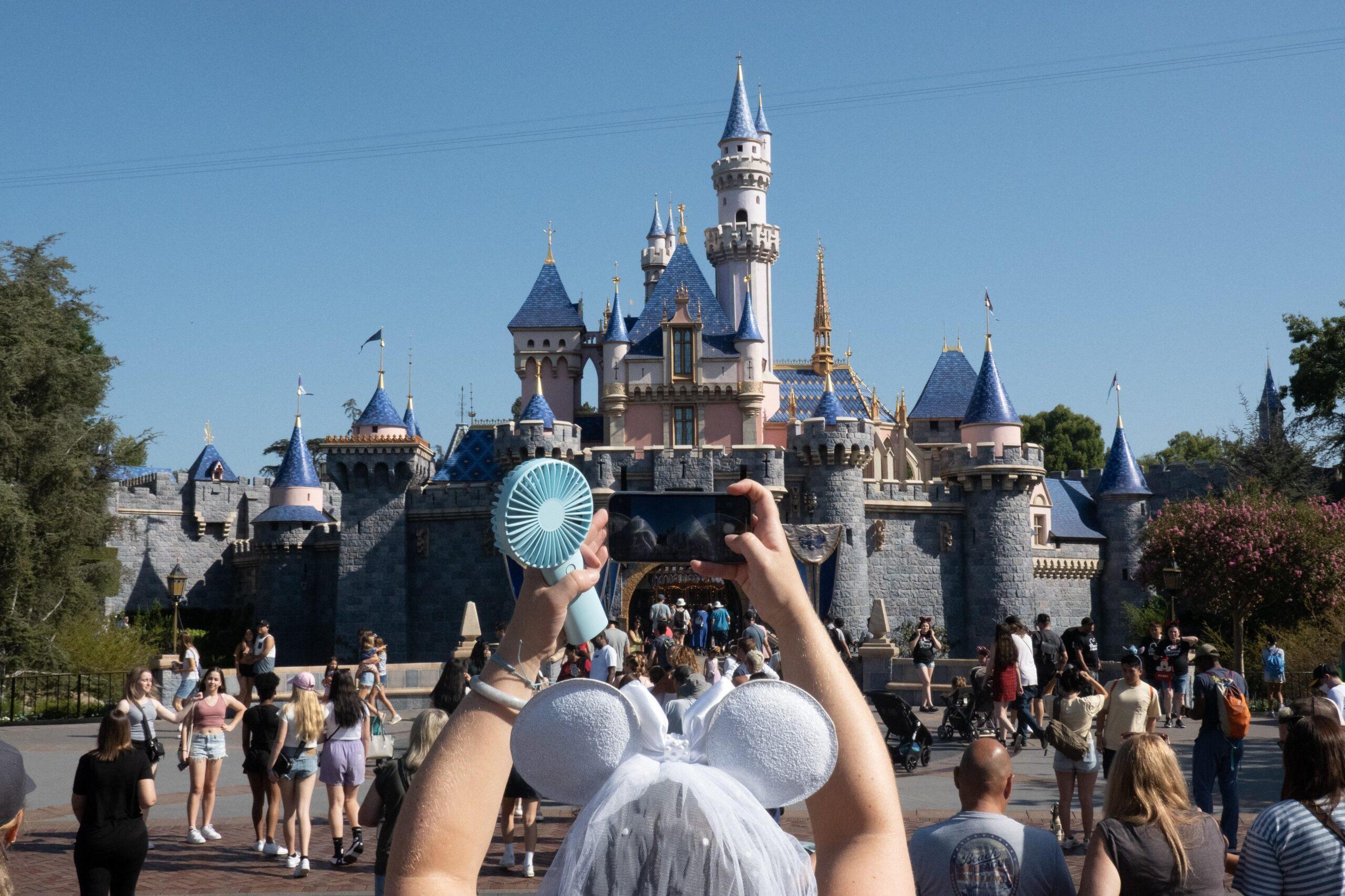 Man Dies After Jumping From Parking Structure At Disneyland