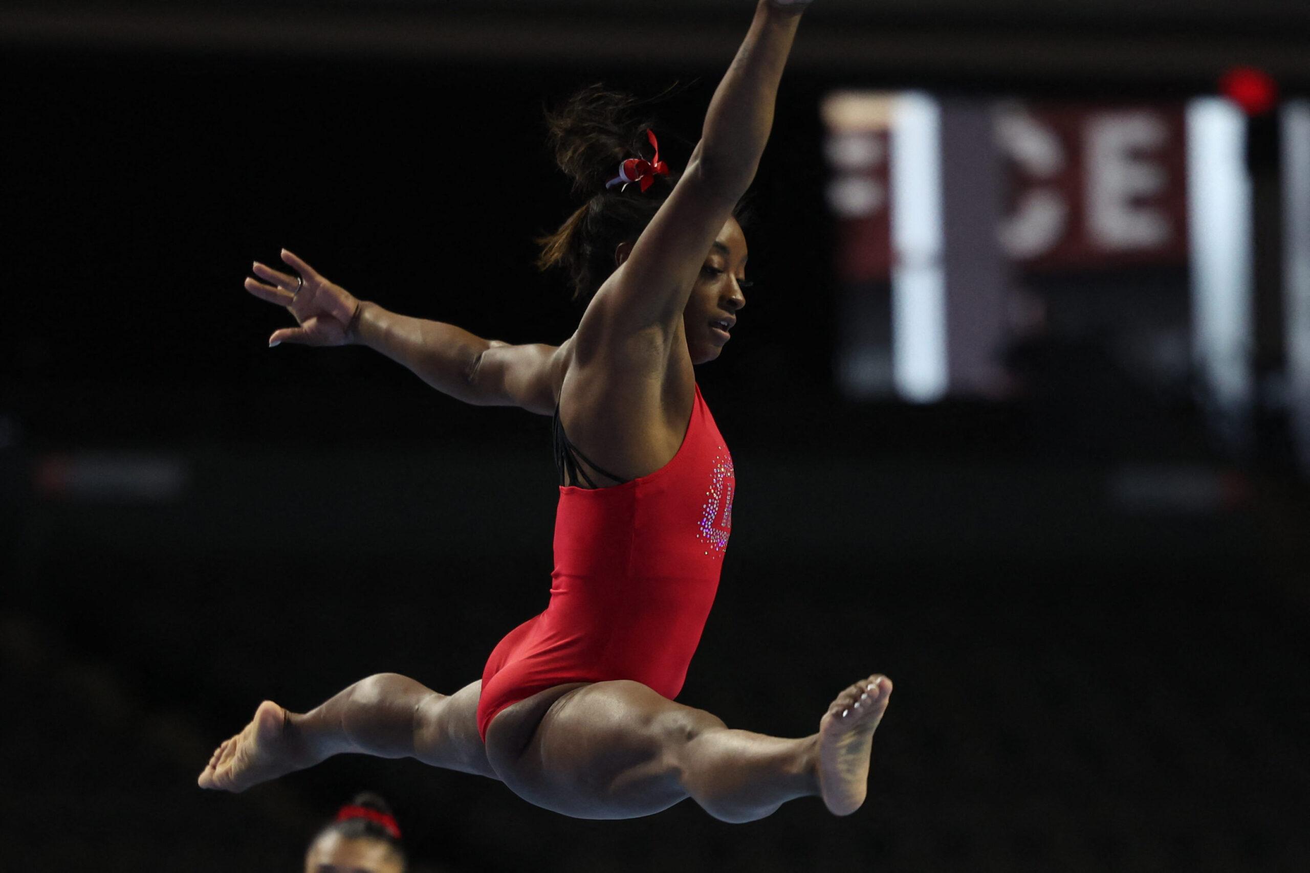Simone Biles In Her 'NFL Sideline Era', Spotted Cheering On Jonathan Owens