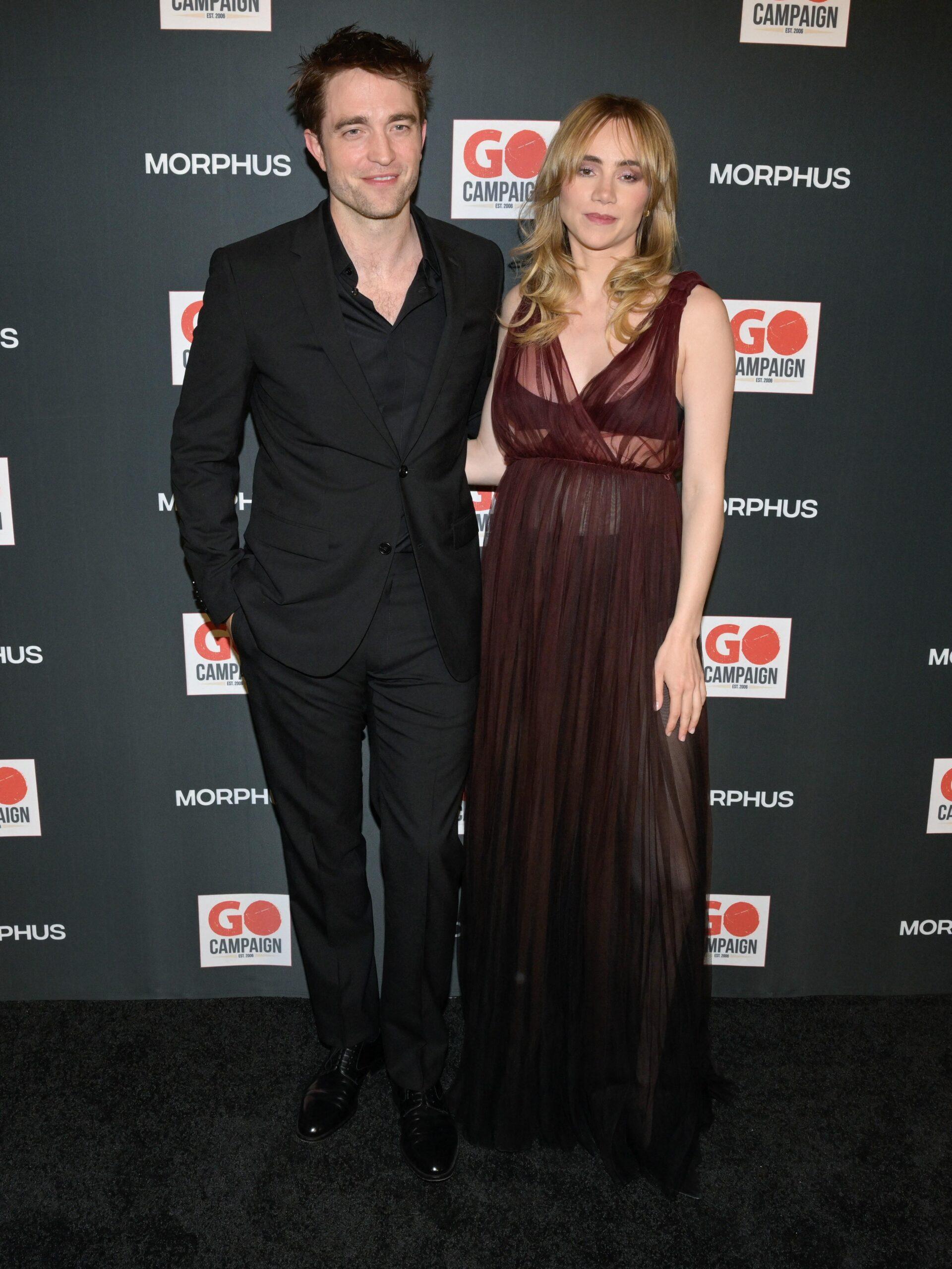 October 21, 2023, Hollywood, California, United States: Robert Pattinson and Suki Waterhouse attend the GO Campaign's 17th Annual GO Gala. 21 Oct 2023 Pictured: October 21, 2023, Hollywood, California, United States: Robert Pattinson and Suki Waterhouse attend the GO Campaign's 17th Annual GO Gala. Photo credit: ZUMAPRESS.com / MEGA TheMegaAgency.com +1 888 505 6342 (Mega Agency TagID: MEGA1049354_026.jpg) [Photo via Mega Agency]