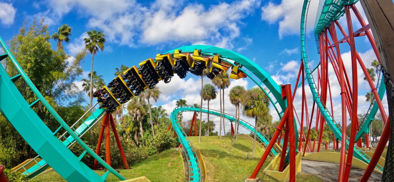 Riders Trapped Upside Down For An Hour At Universal Orlando