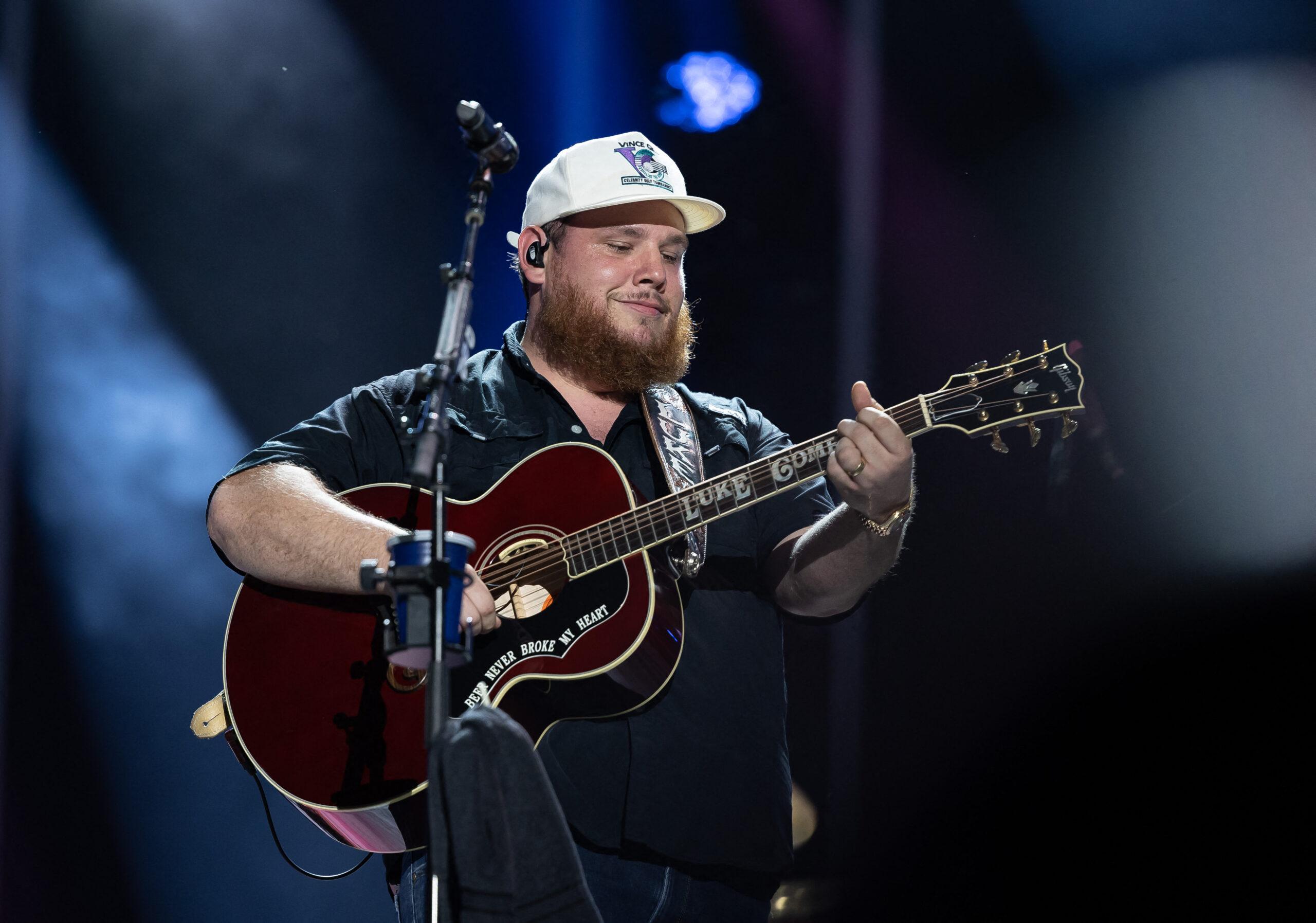 Luke Combs Issues Apology Following Massive Lawsuit