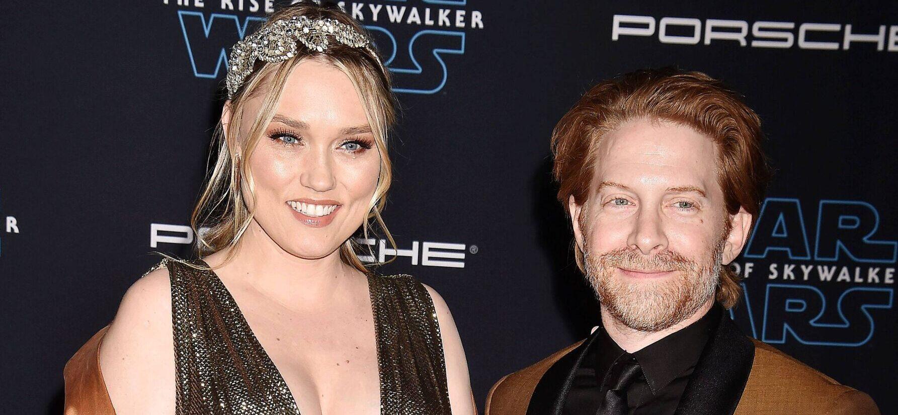 Seth Green and wife Clare Grant at the Premiere Of Disney's "Star Wars: The Rise Of Skywalker" - Arrivals