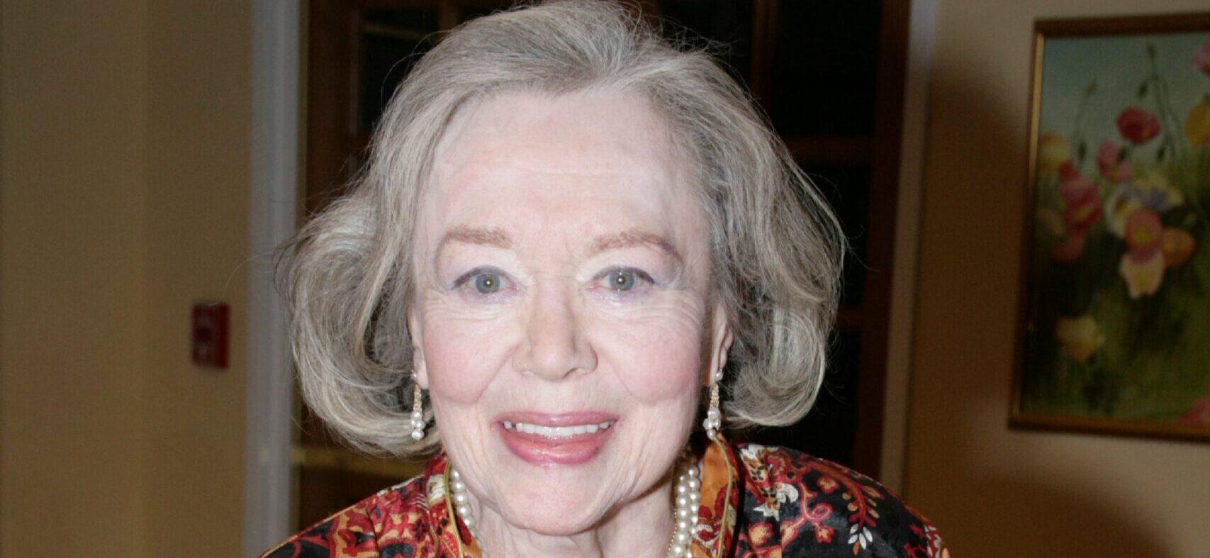 'Mary Poppins' Star Glynis Johns' Cause Of Death Revealed