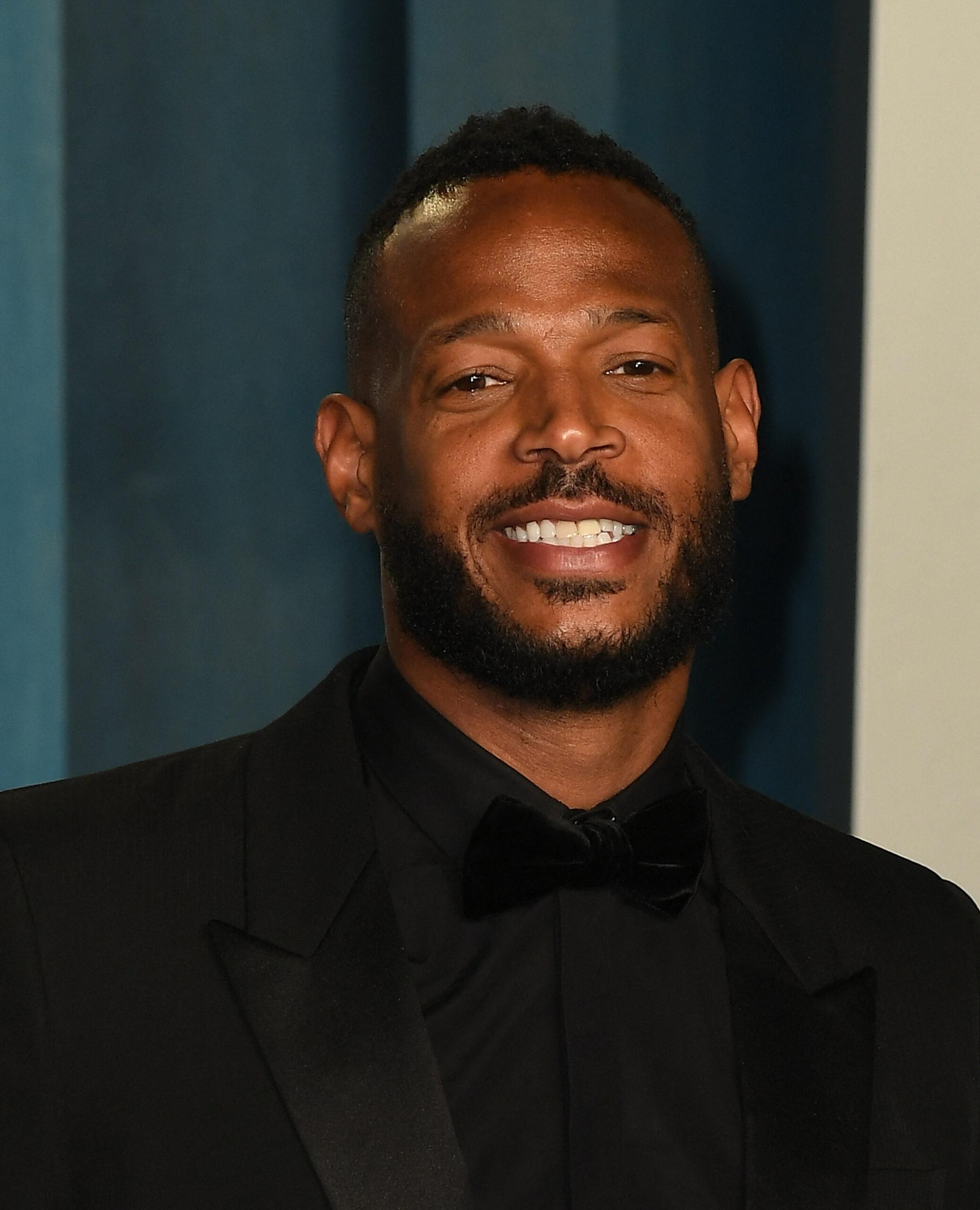 Marlon Wayans attends the 2022 Vanity Fair Oscar Party