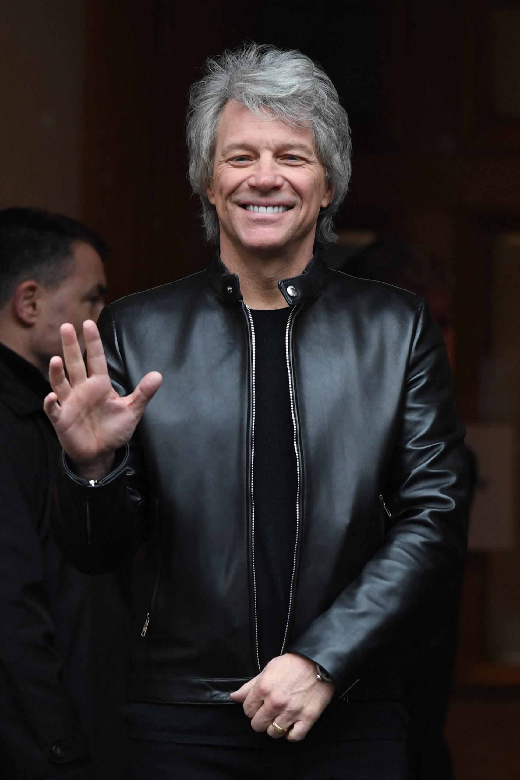 ///Jon Bon Jovi escalado