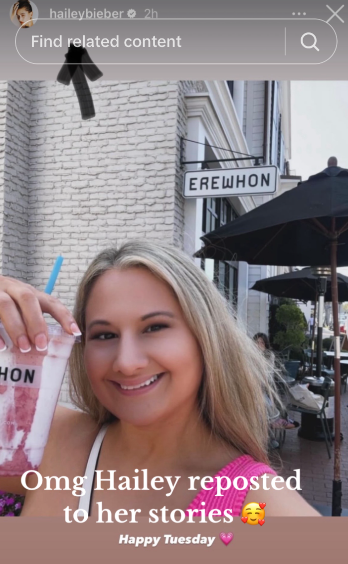 Gypsy Rose Blanchard poses with smoothie