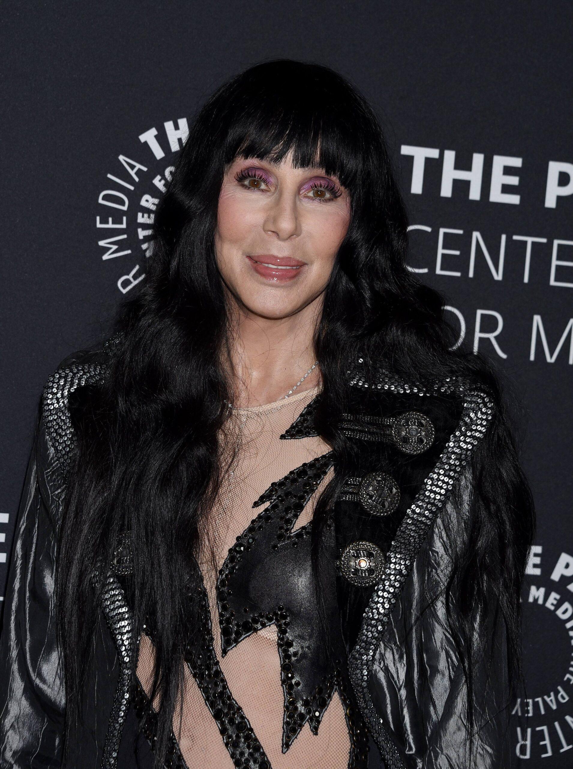 Cher no PaleyCenter apresenta estreia de 'Bob Mackie: Naked Illusion'