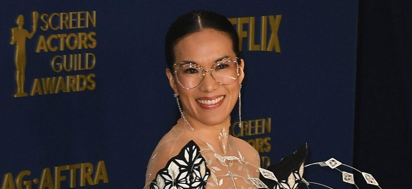 Ali Wong at the 30th Annual Screen Actors Guild Awards