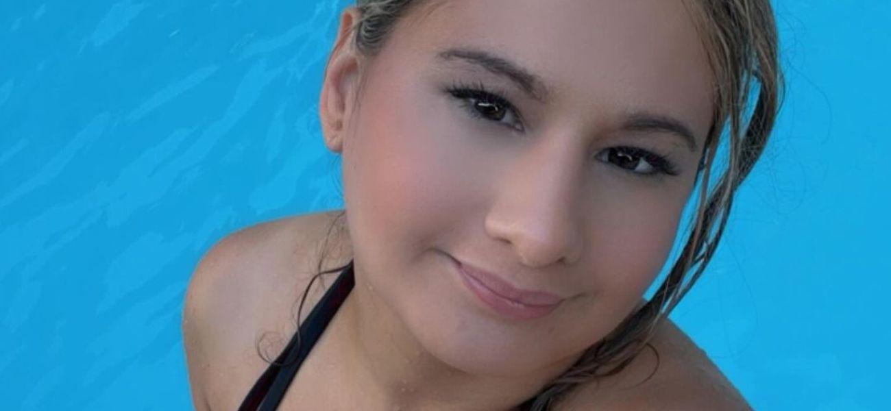 Gypsy Rose Blanchard takes a dip in the pool