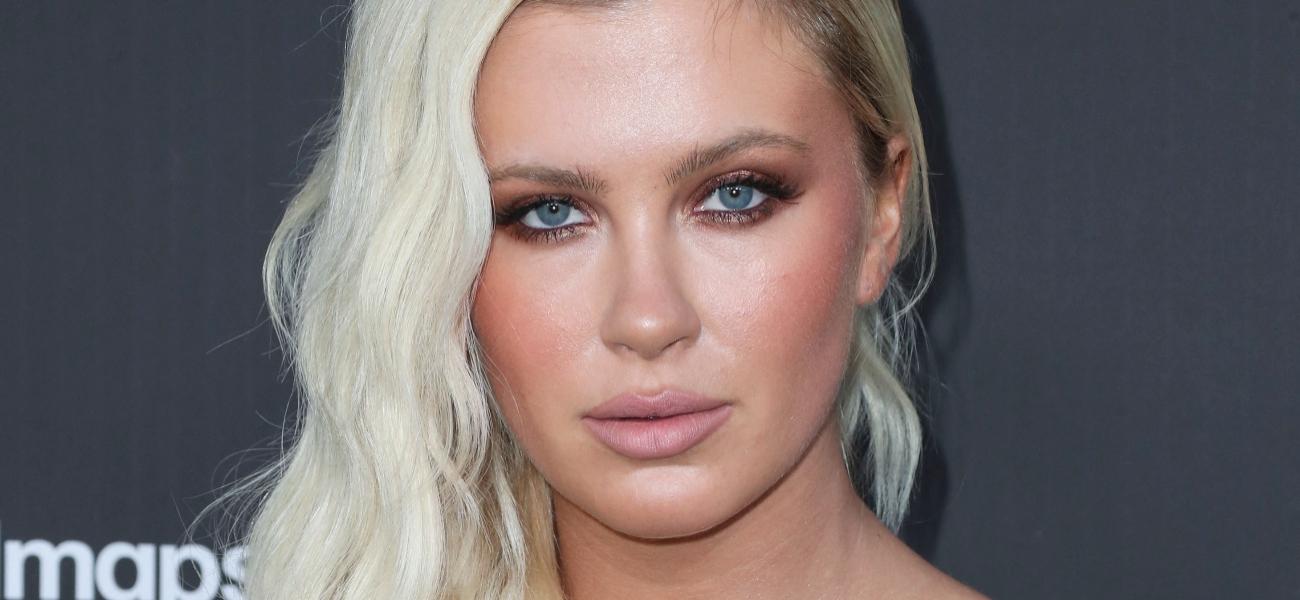 Ireland Baldwin close up