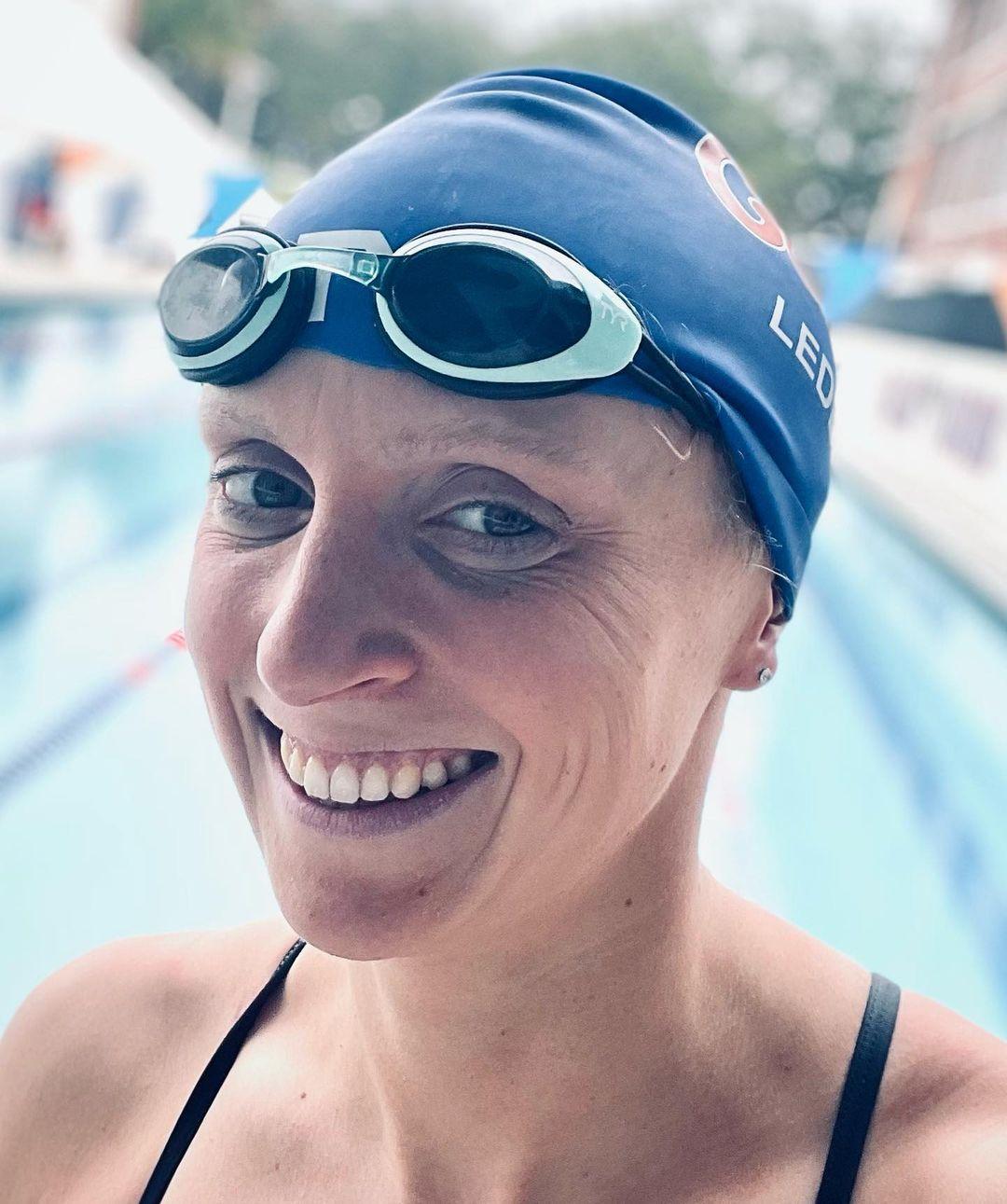 Katie Ledecky takes a selfie in the pool