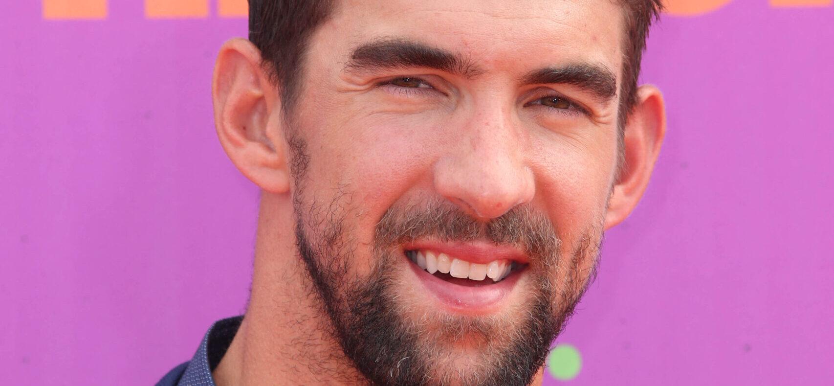 Michael Phelps arrives at the Nickelodeon Kids' Choice Sports Awards in Los Angeles
