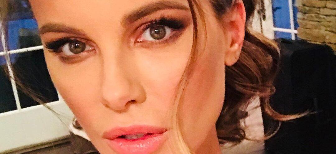 Kate Beckinsale takes a selfie.