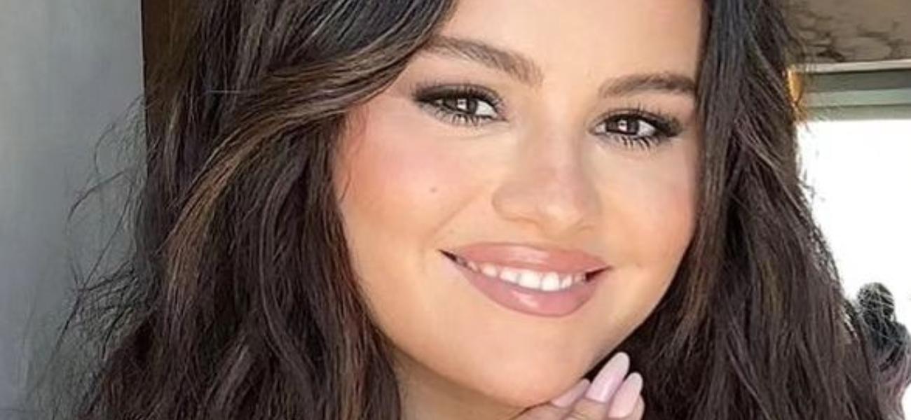 Selena Gomez smiles close up