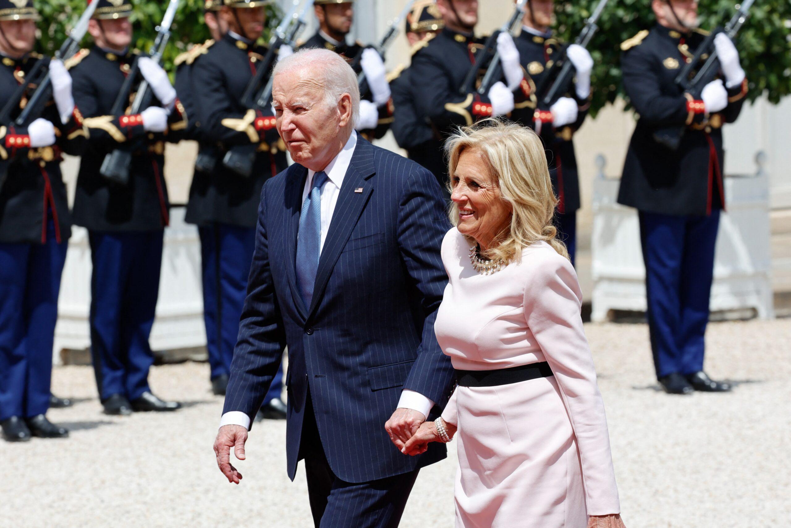 Joe Biden e Jill Biden no Palais de l'Elysée em Paris