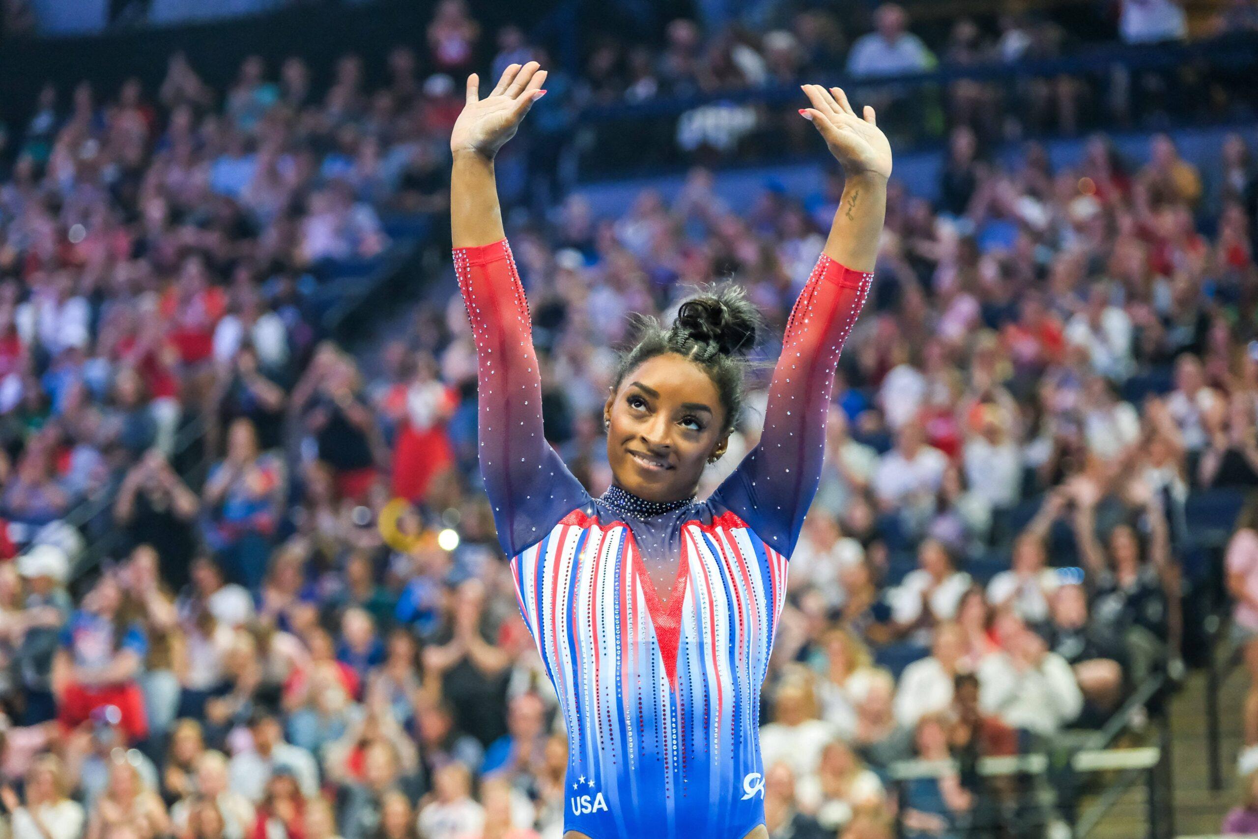 Simone Biles nas seletivas olímpicas dos EUA: dia 2