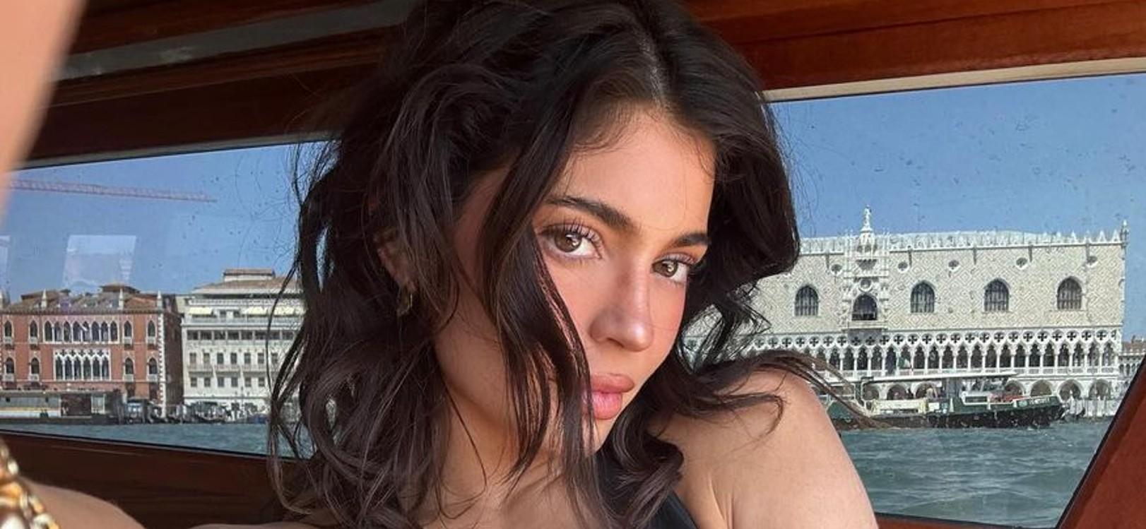 Kylie Jenner snaps a selfie while in Venice, Italy.