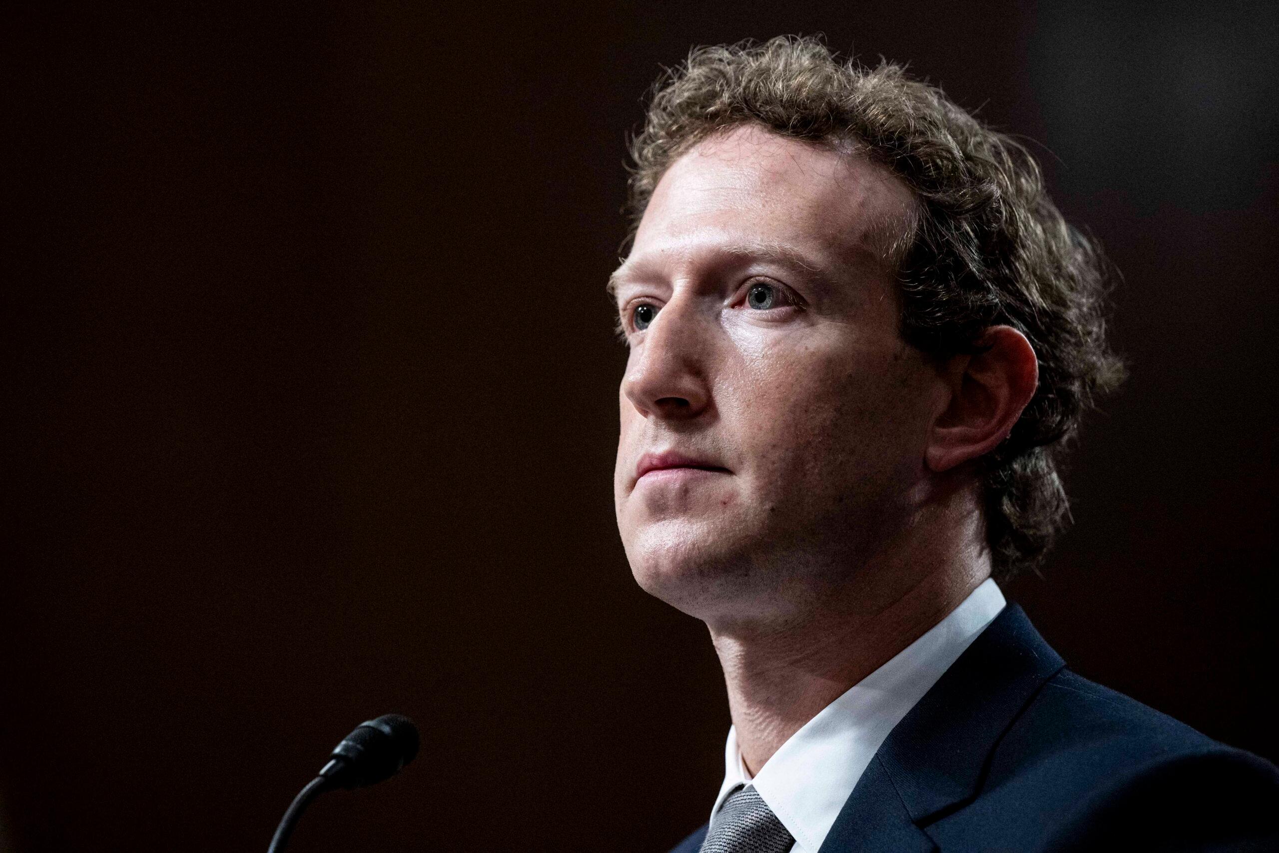 Mark Zuckerberg em audiência do Comitê Judiciário do Senado