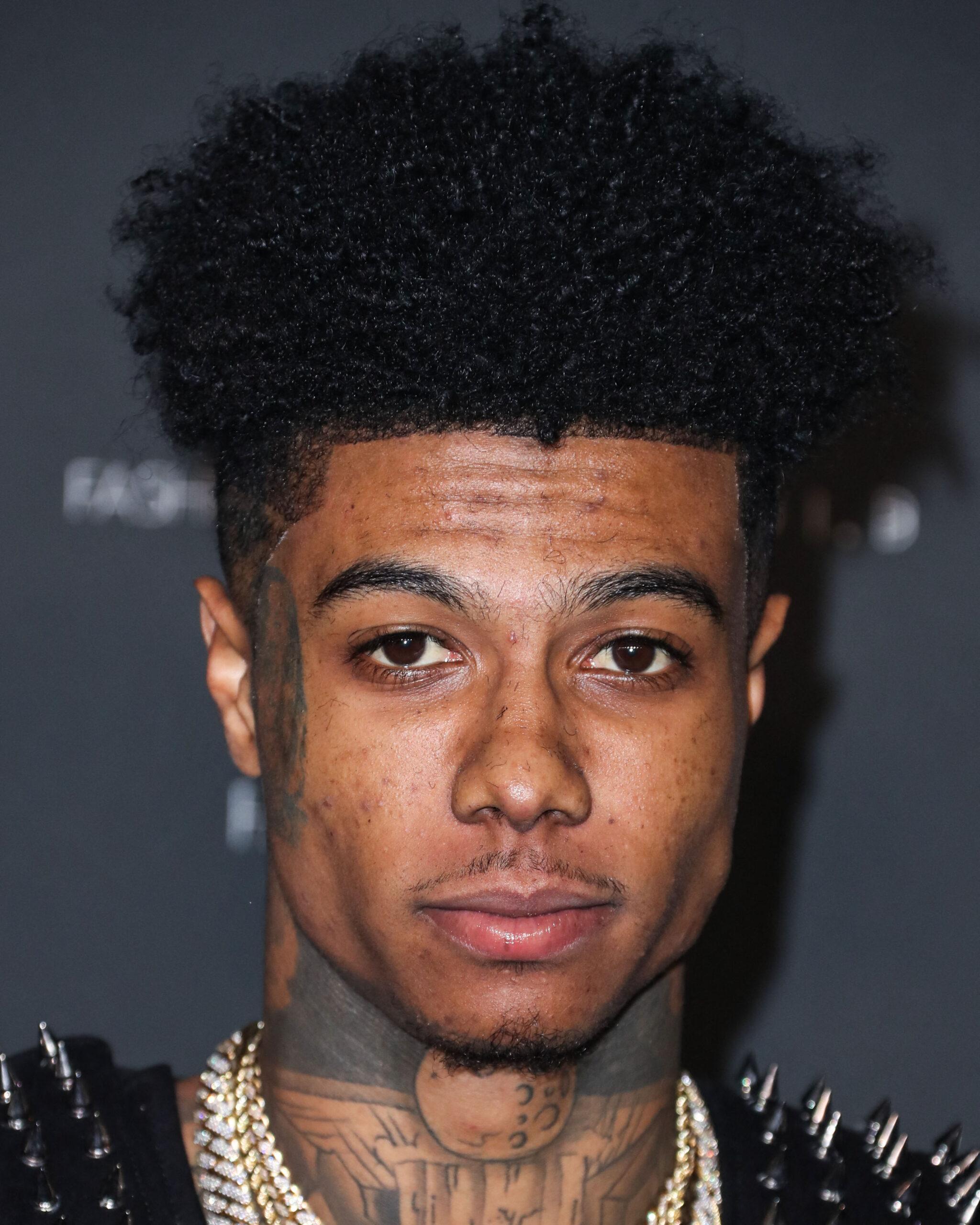 Rapper Blueface na festa de lançamento da coleção Fashion Nova x Cardi B