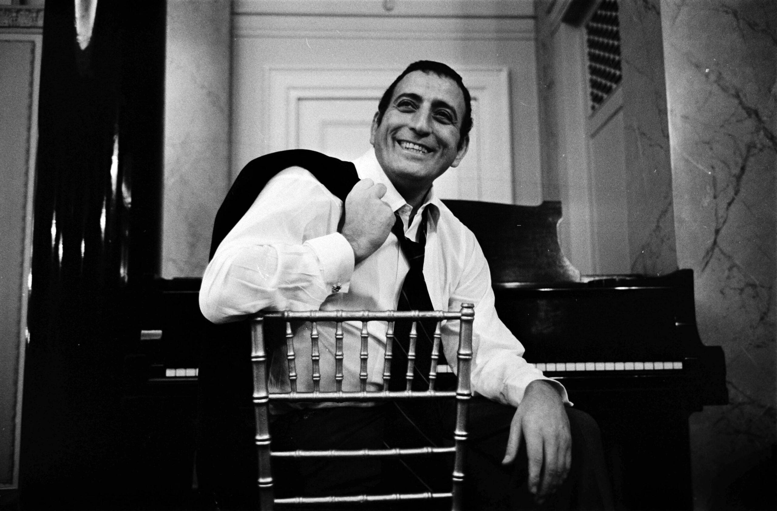 American Singer Tony Bennett