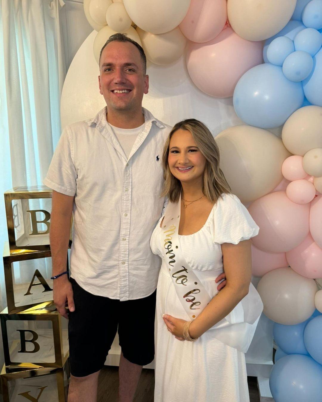 Gypsy Rose Blanchard and Ken Orker at Baby Gender Reveal Party