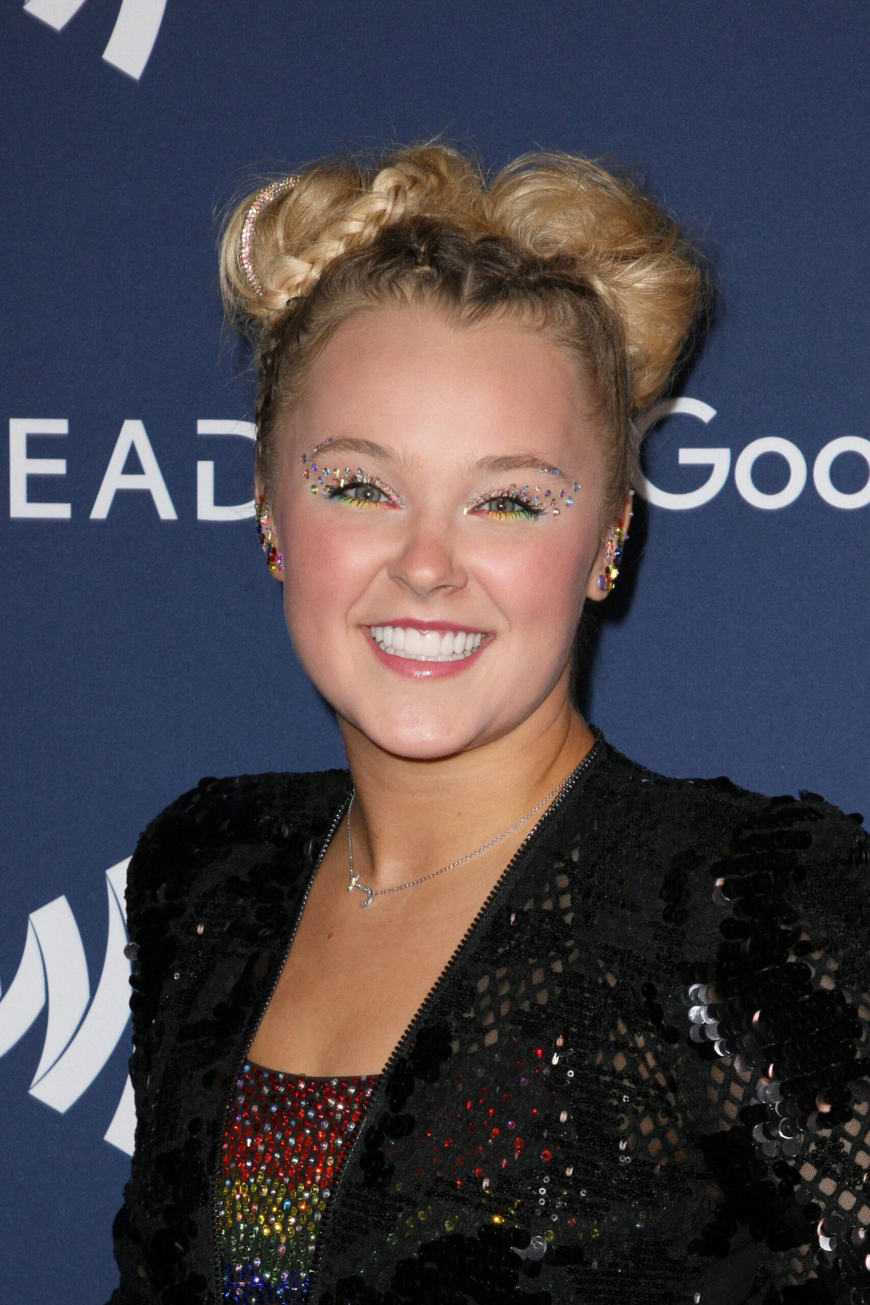 JoJo Siwa na 33ª edição anual do GLAAD Media Awards