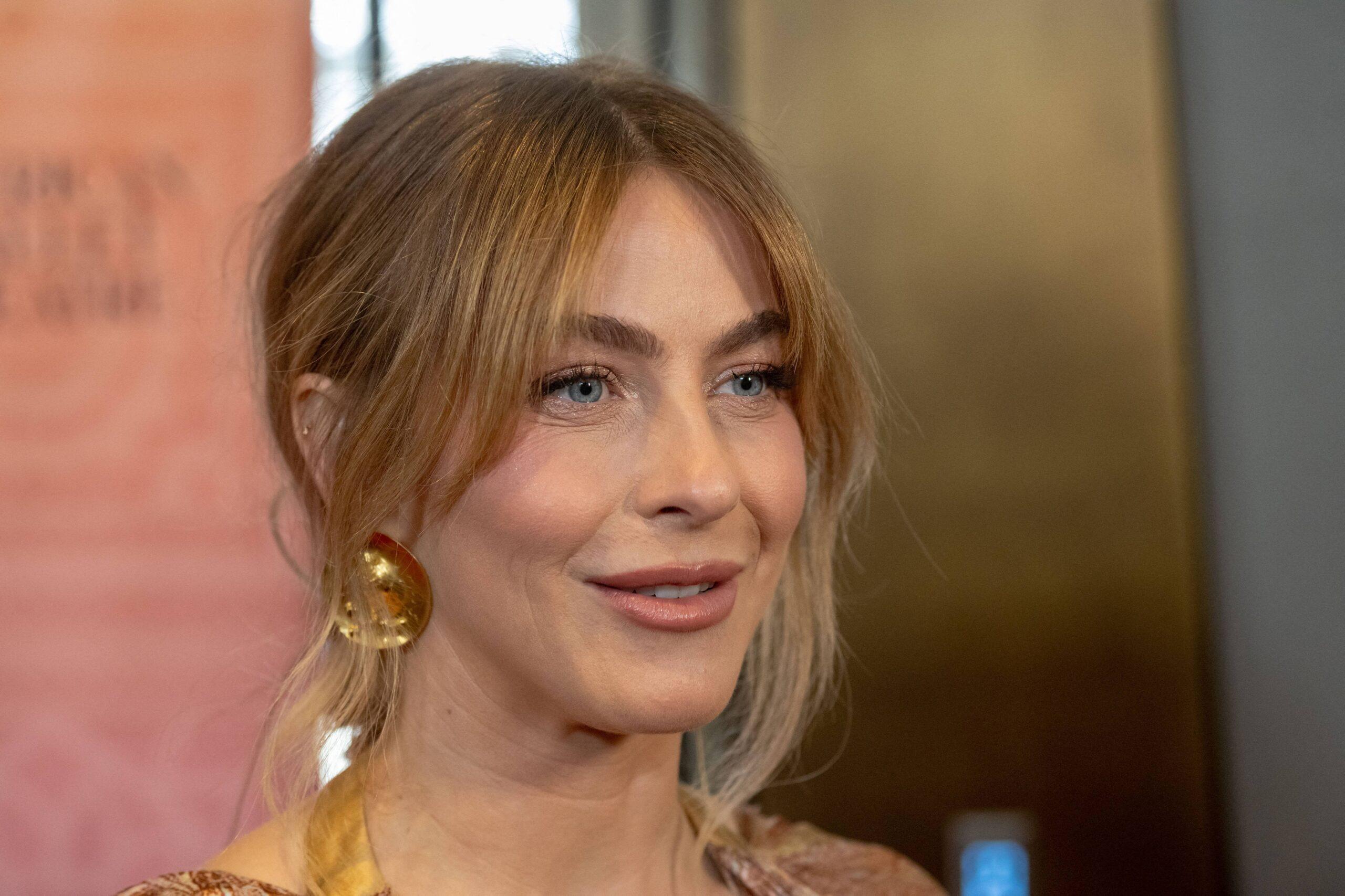 Julianne Hough na Gala de Junho de 2023 do American Ballet Theater e na estreia de 'Como Água para Chocolate' em Nova York