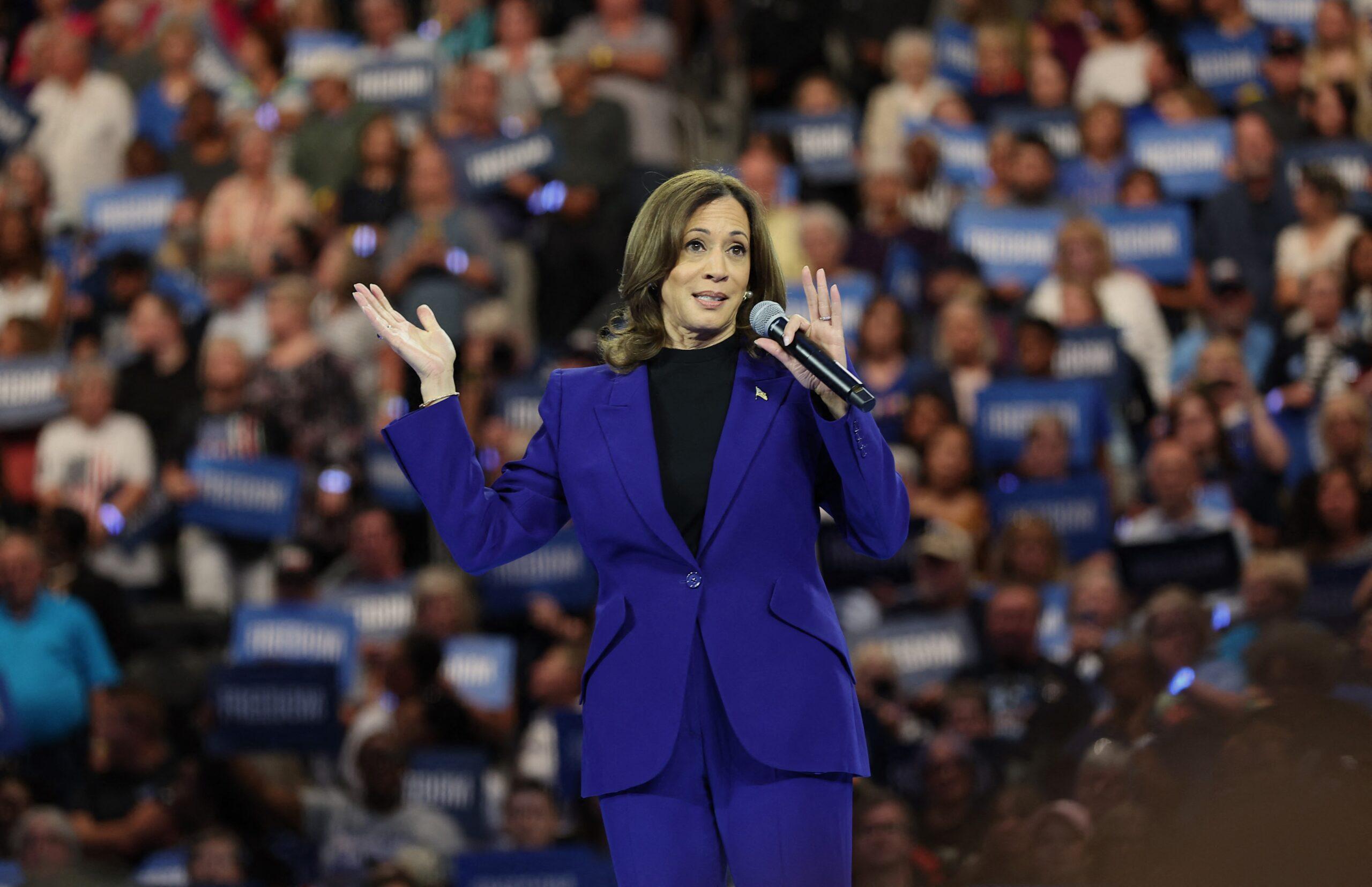 A vice-presidente Kamala Harris e o governador Tim Walz no Freedom Rally