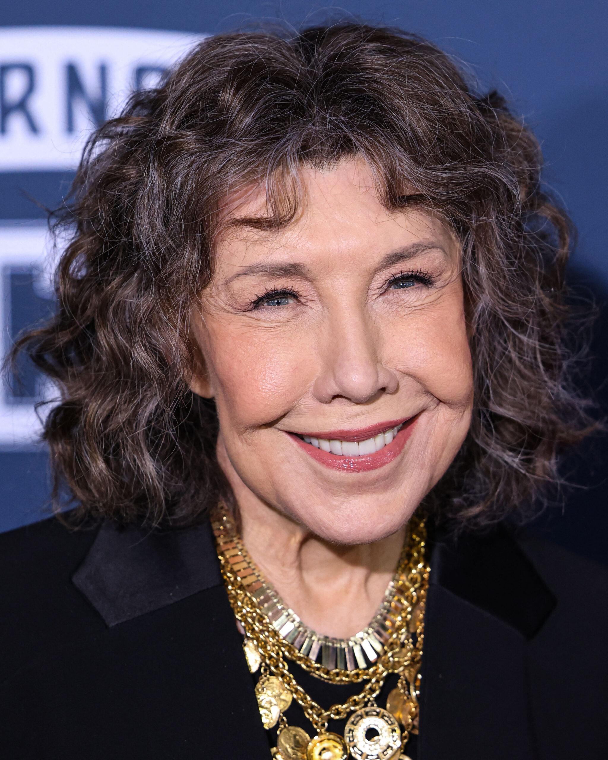 Lily Tomlin na pré-estreia de '80 For Brady' da Paramount Pictures em Los Angeles