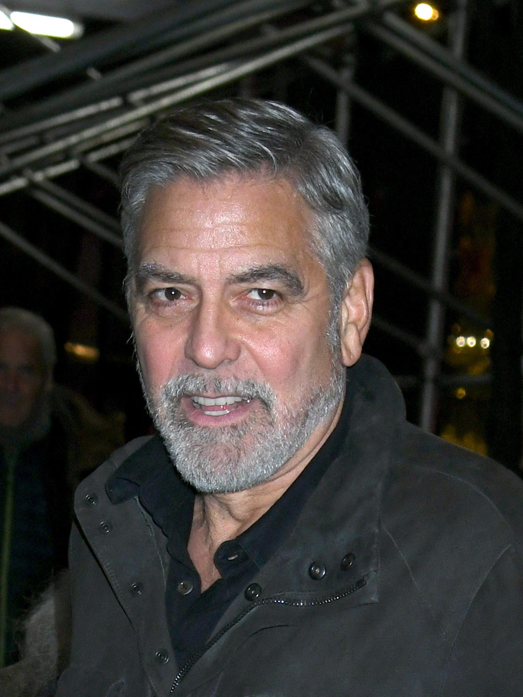 George Clooney A exibição especial de The Boys In The Boat” em Nova York