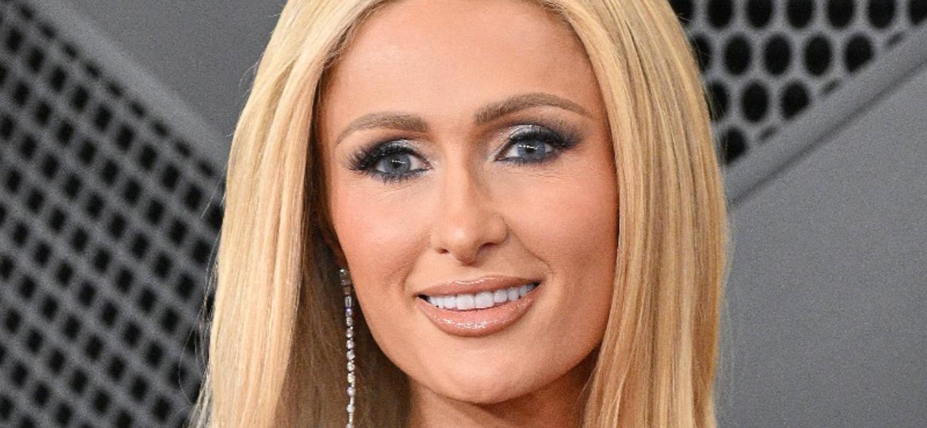 Paris Hilton close up