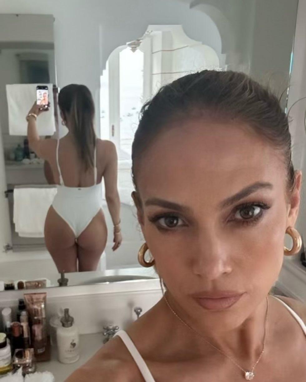 Jennifer Lopez posta uma belfie (selfie de bunda)