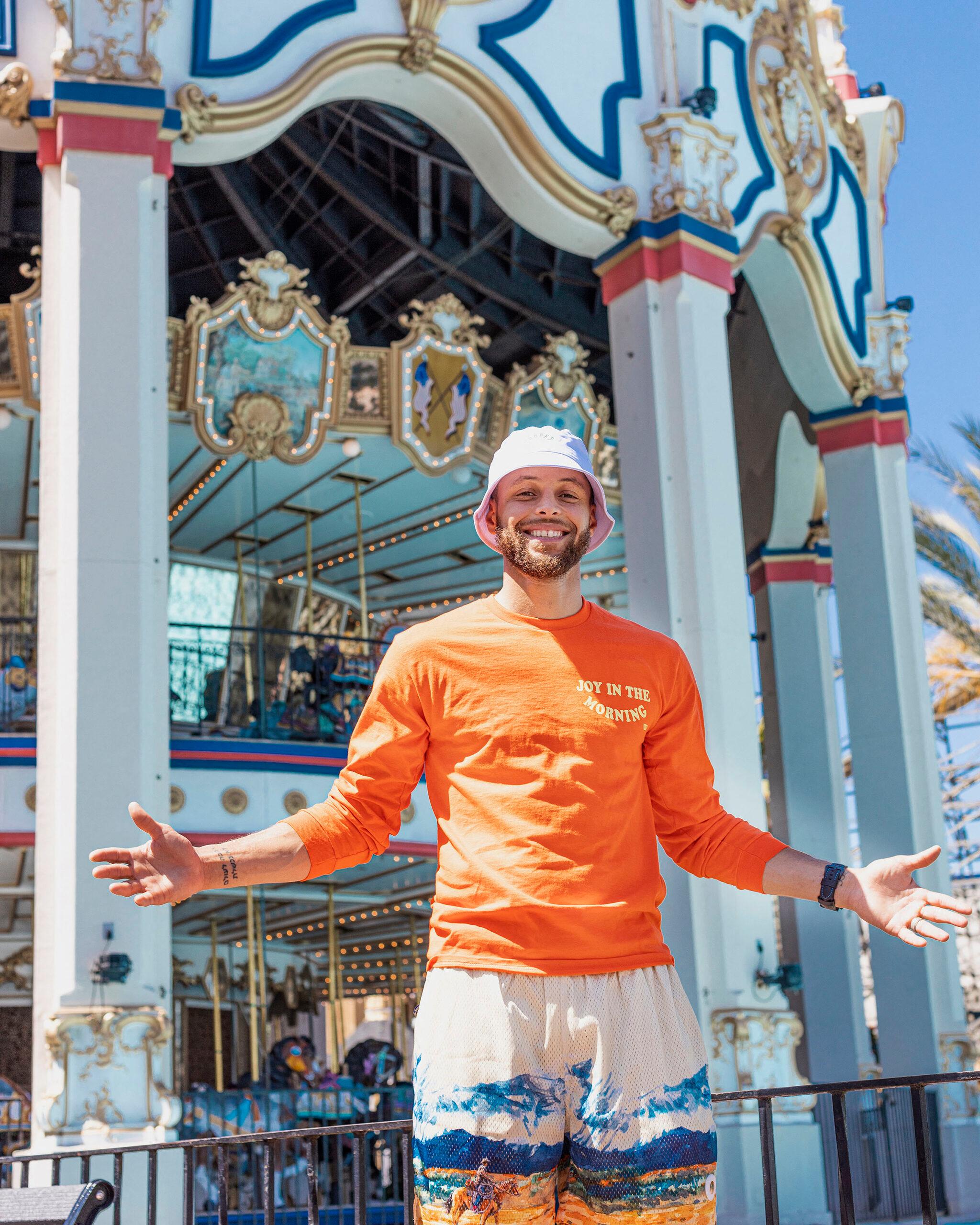 Steph Curry spends a fun filled day at Great America - Santa Clara