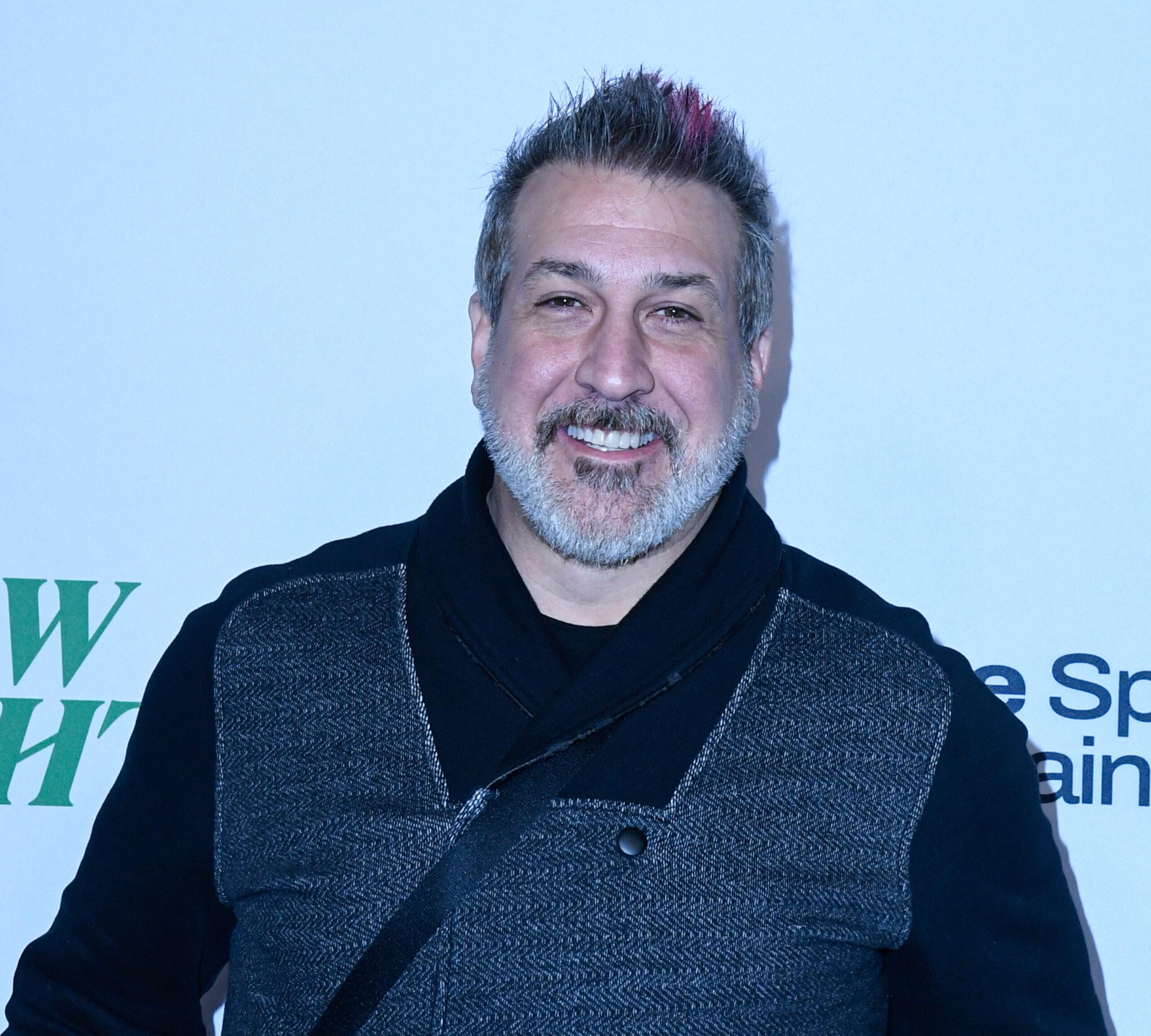 Joey Fatone sorrindo