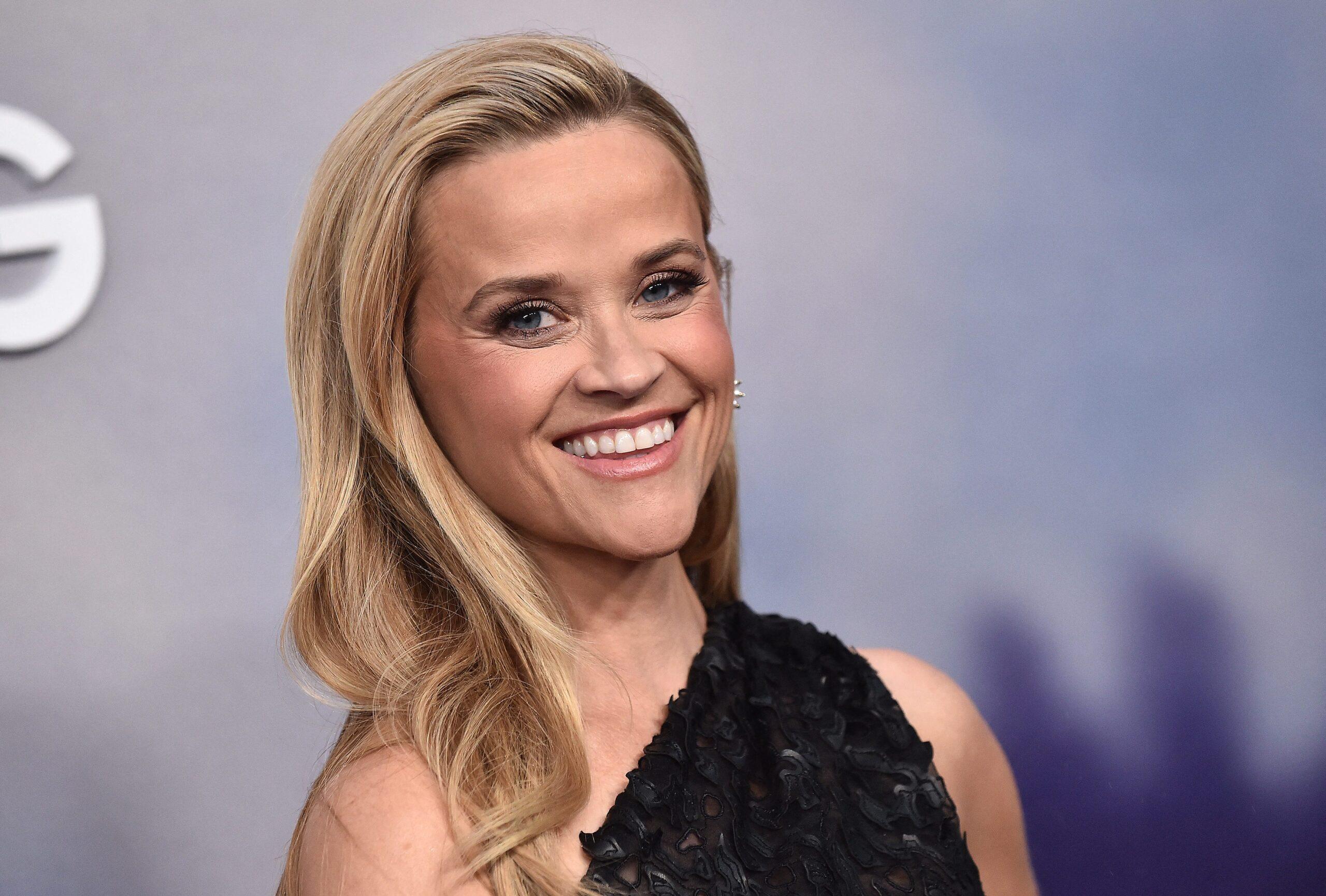 Reese Witherspoon na premierze filmu „Ostatnia rzecz, którą mi powiedział” w Los Angeles