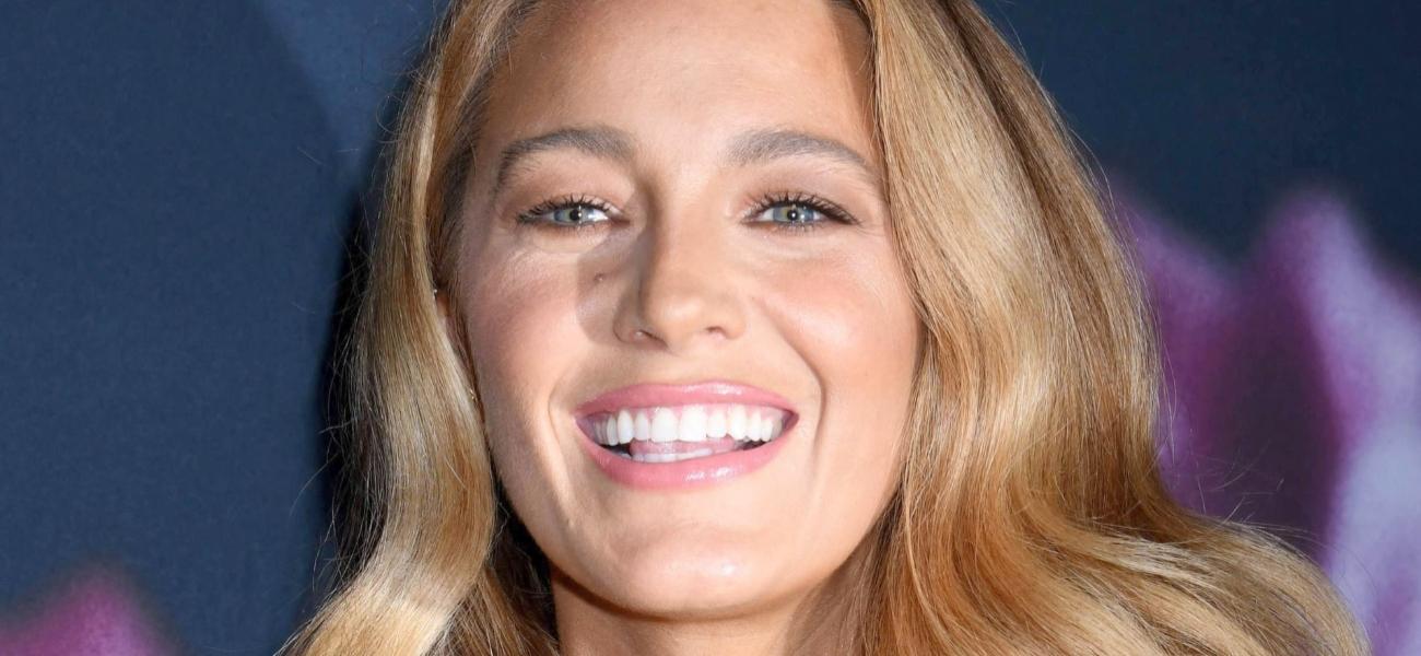 Blake Lively close up