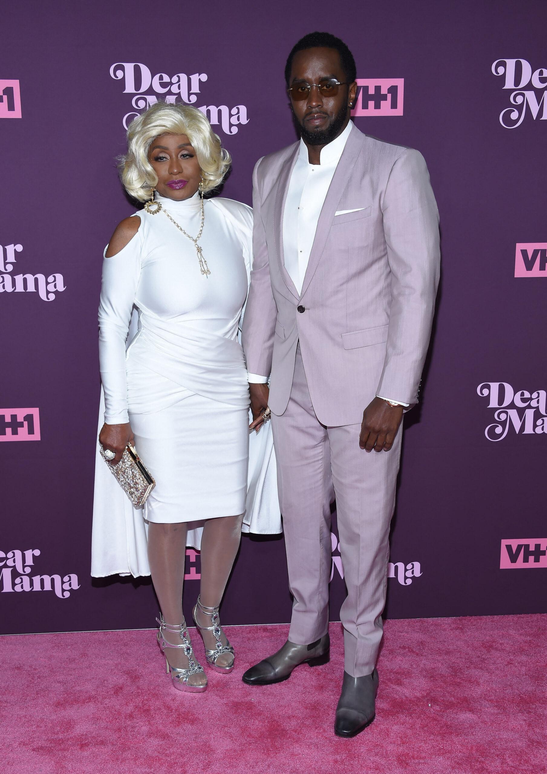 Diddy e sua mãe Janice Combs na 3ª edição anual da VH1 'Dear Mama: A Love Letter to Moms'