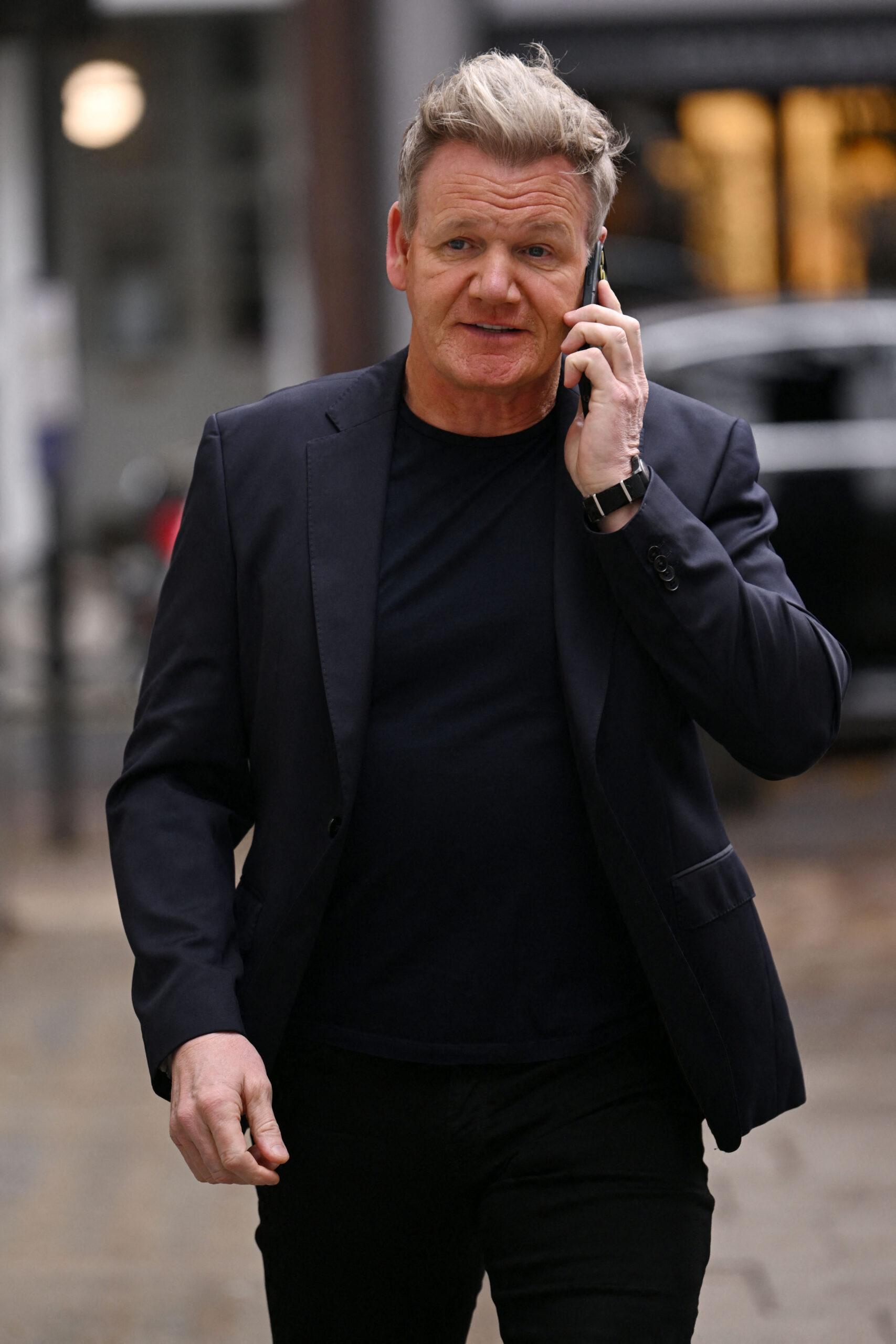 Gordon Ramsey visto no centro de Londres para reuniões