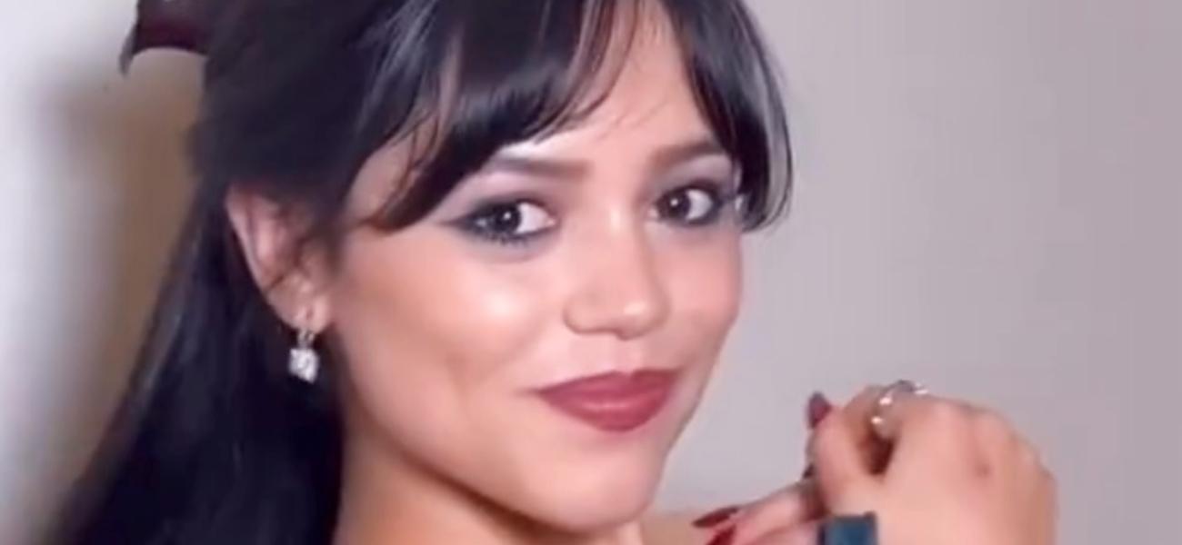 Jenna Ortega close up