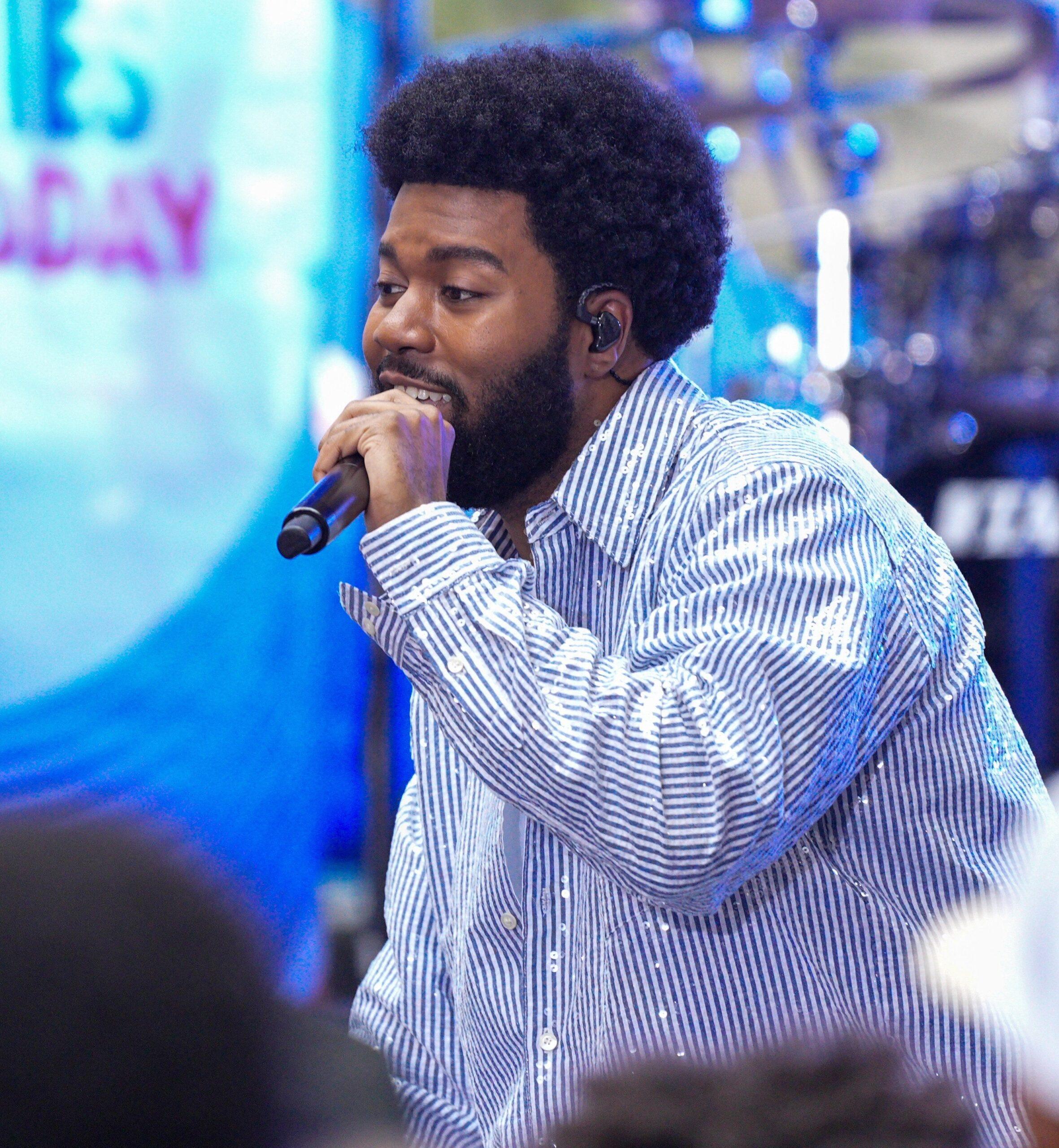 Khalid Performs Live on Today Show at Rockefeller Plaz