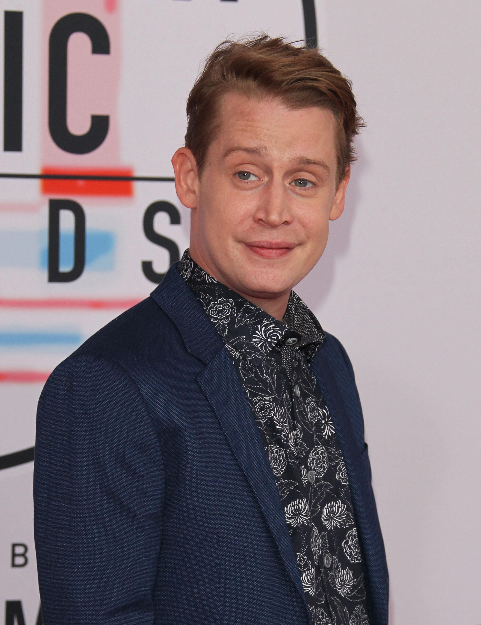 Macaulay Culkin at the 2018 American Music Awards